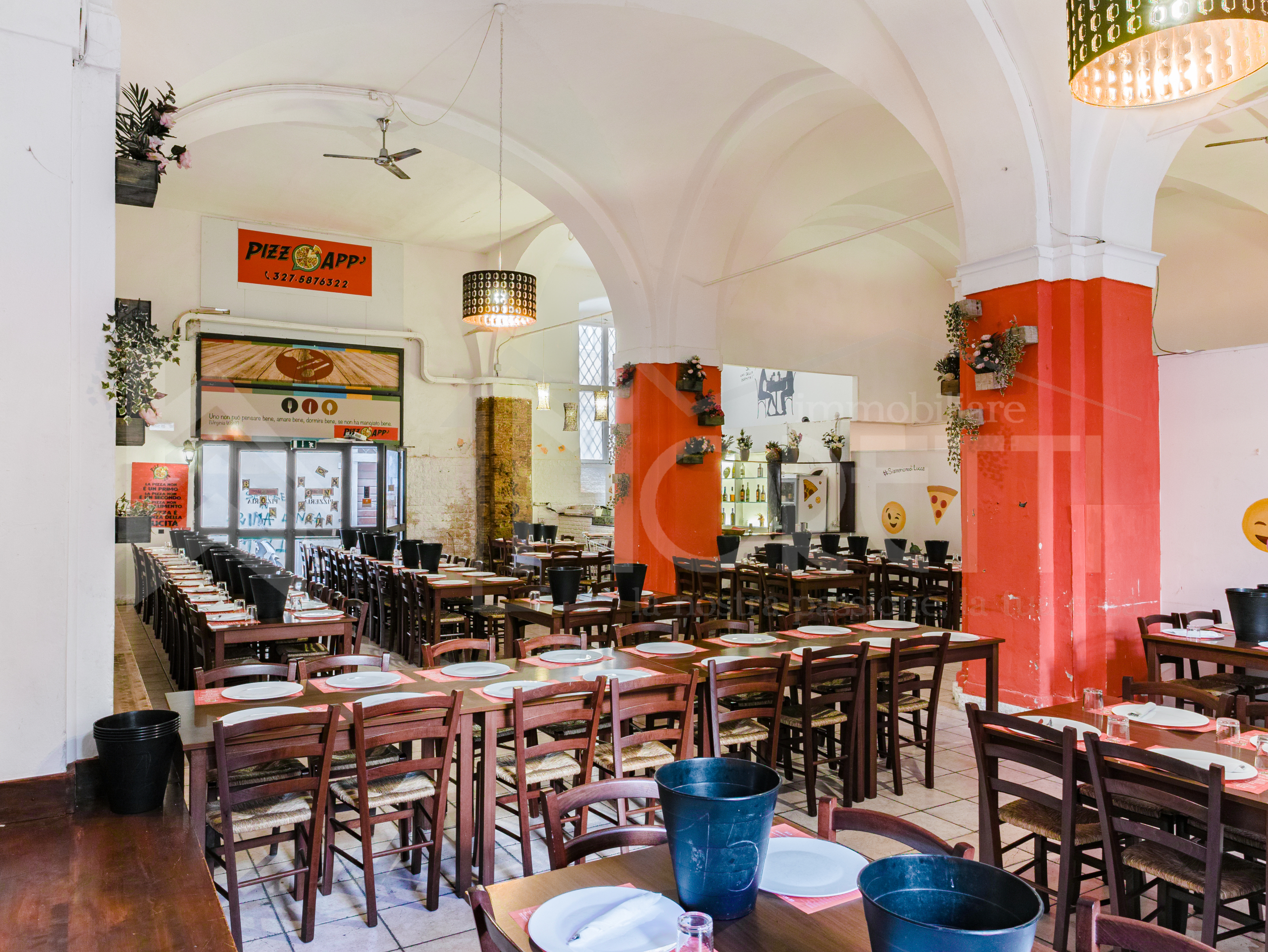 Locale commerciale in vendita in via traversa, Livorno