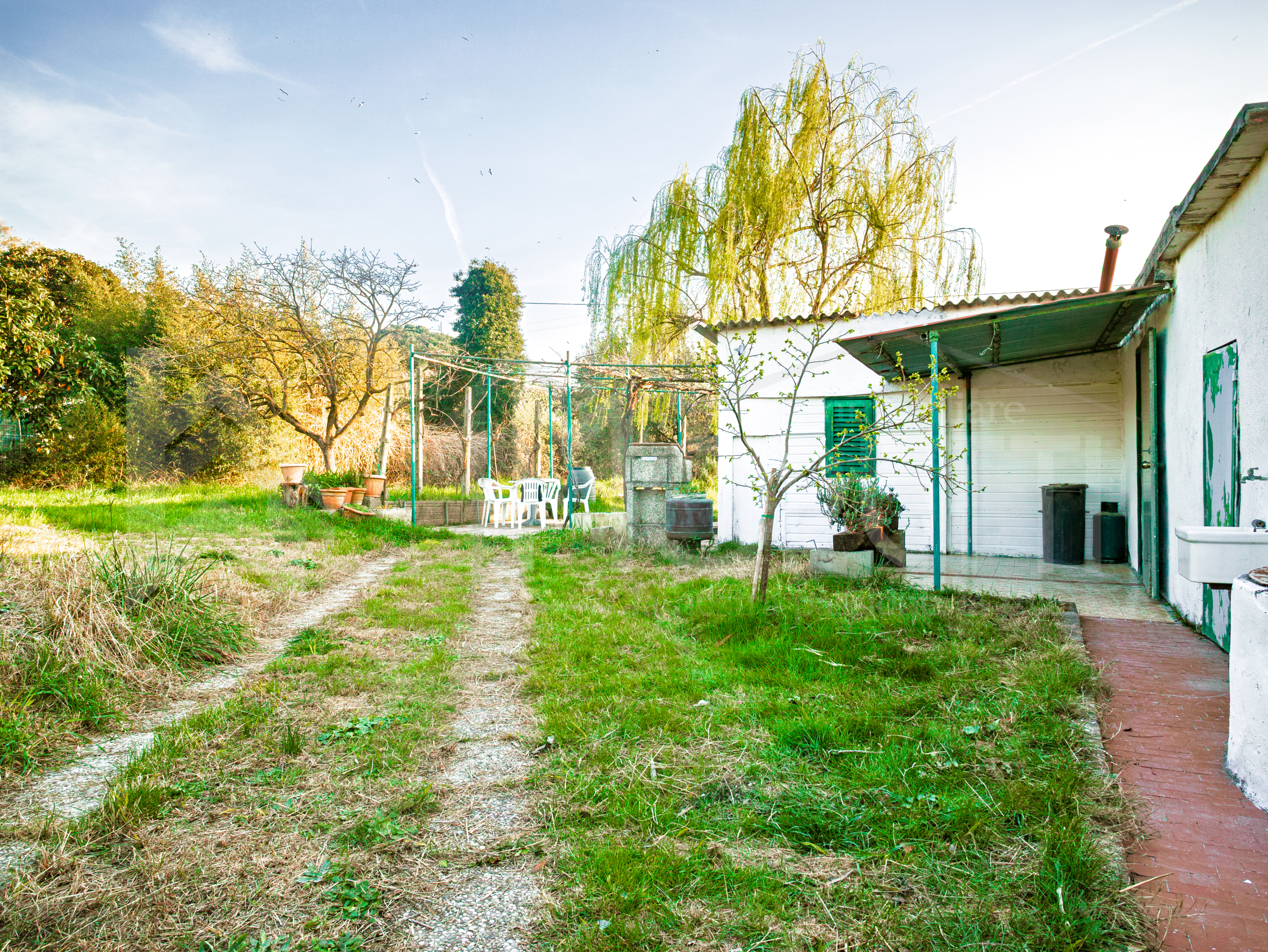 Terreno Agricolo da ristrutturare in via delle sorgenti, Livorno