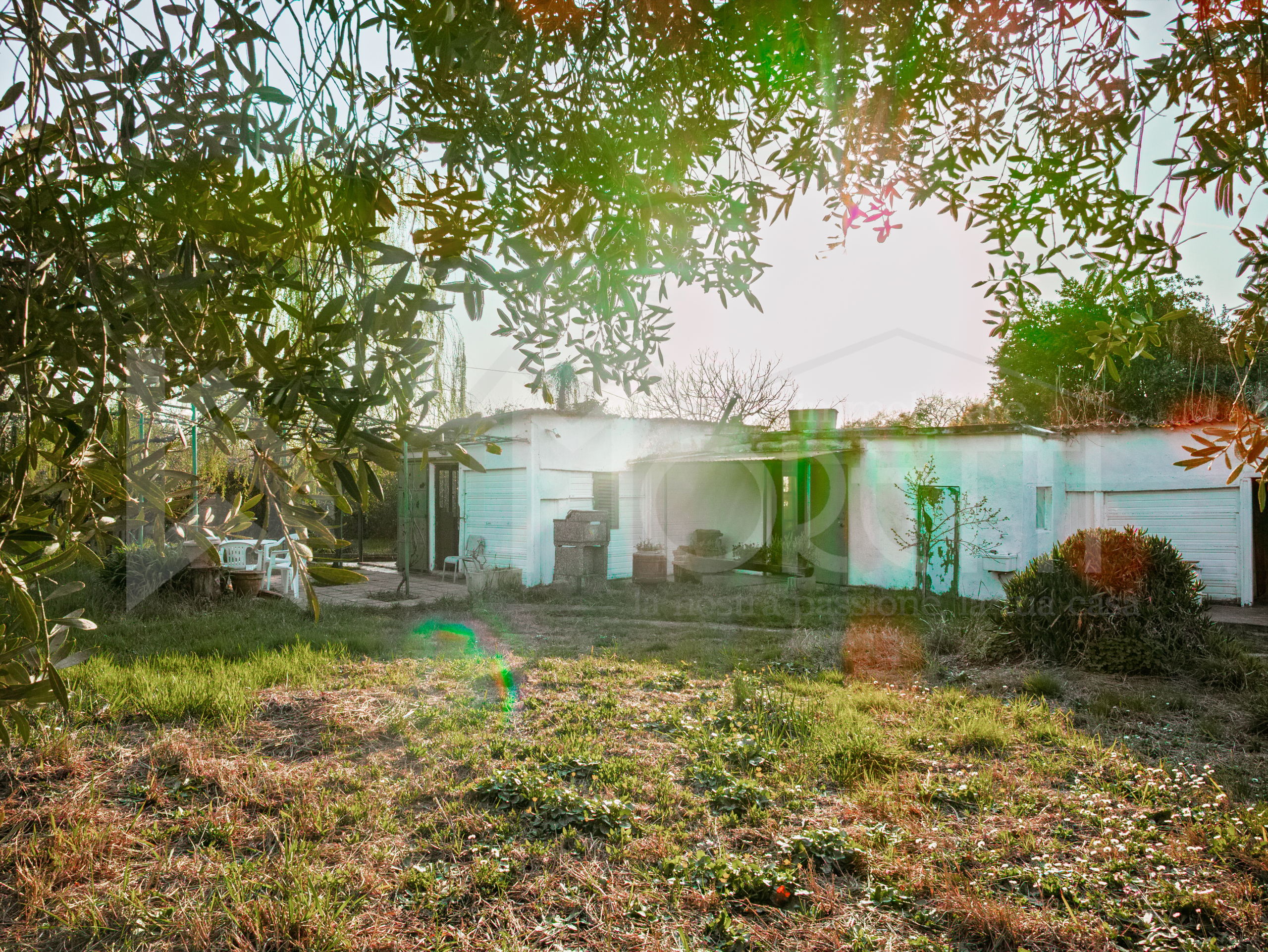 Terreno Agricolo da ristrutturare in via delle sorgenti, Livorno