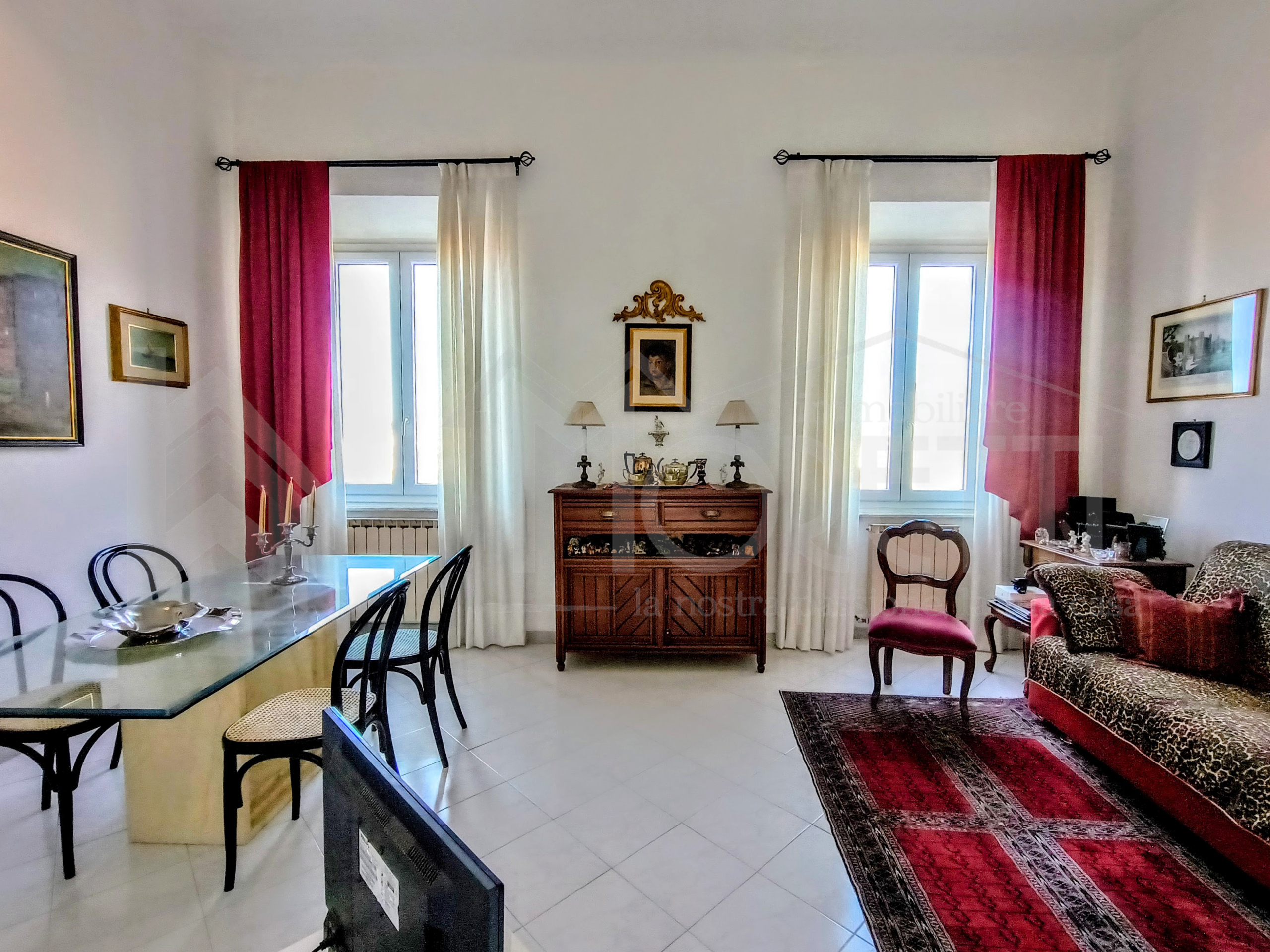 Trilocale in vendita in via demi, Livorno