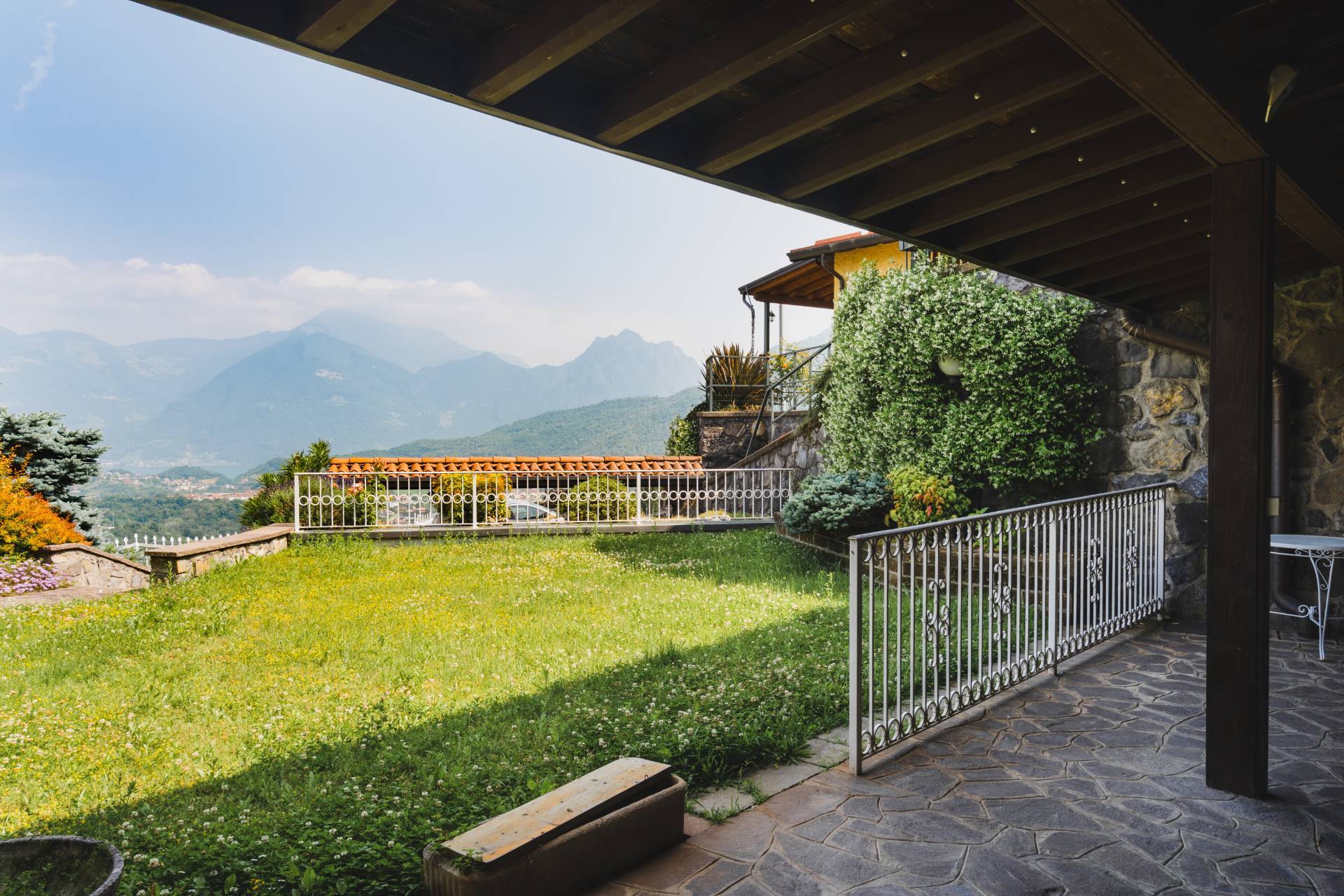 Villa in vendita a Sovere