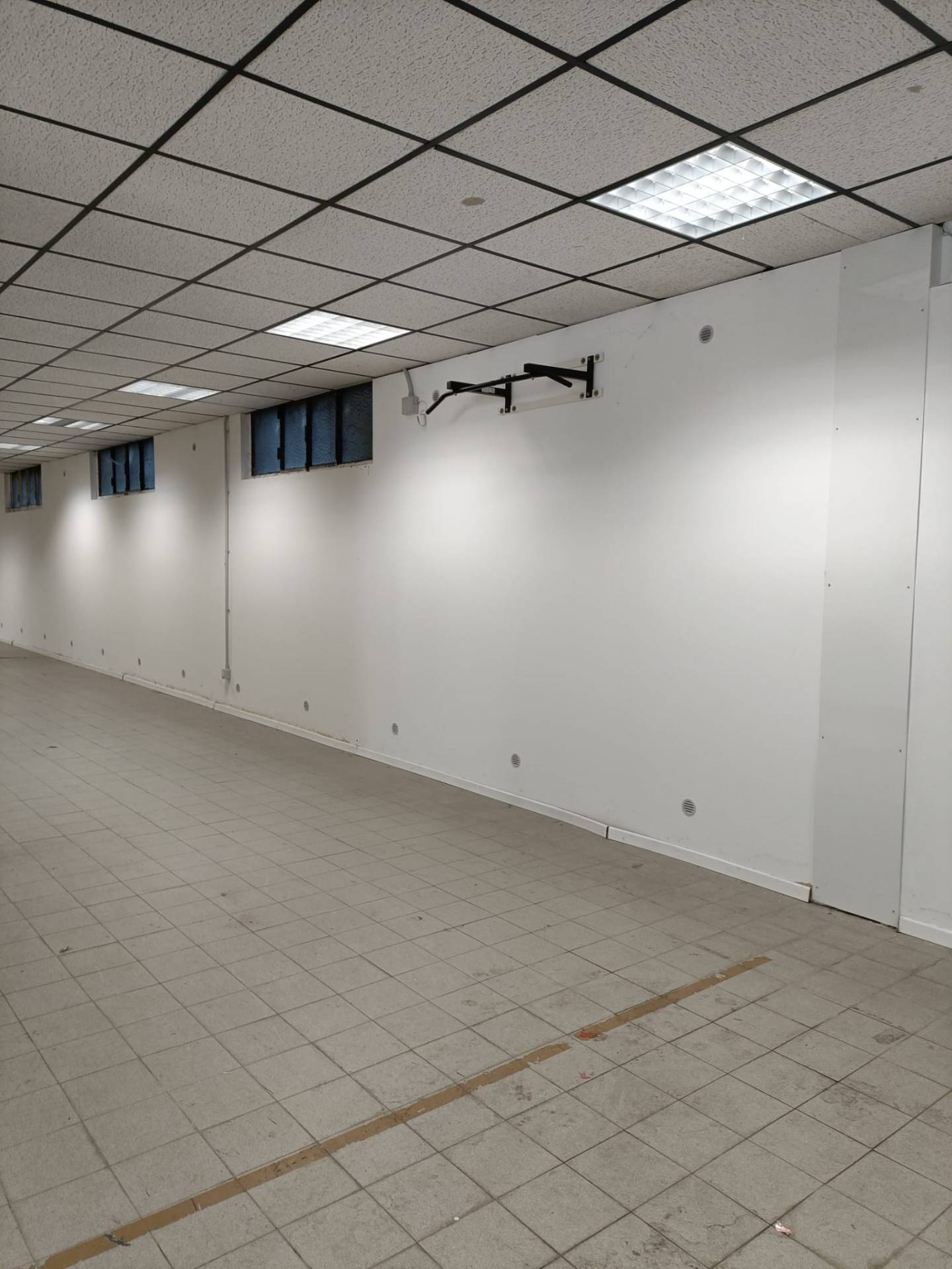 Magazzino in vendita a Grumello del Monte