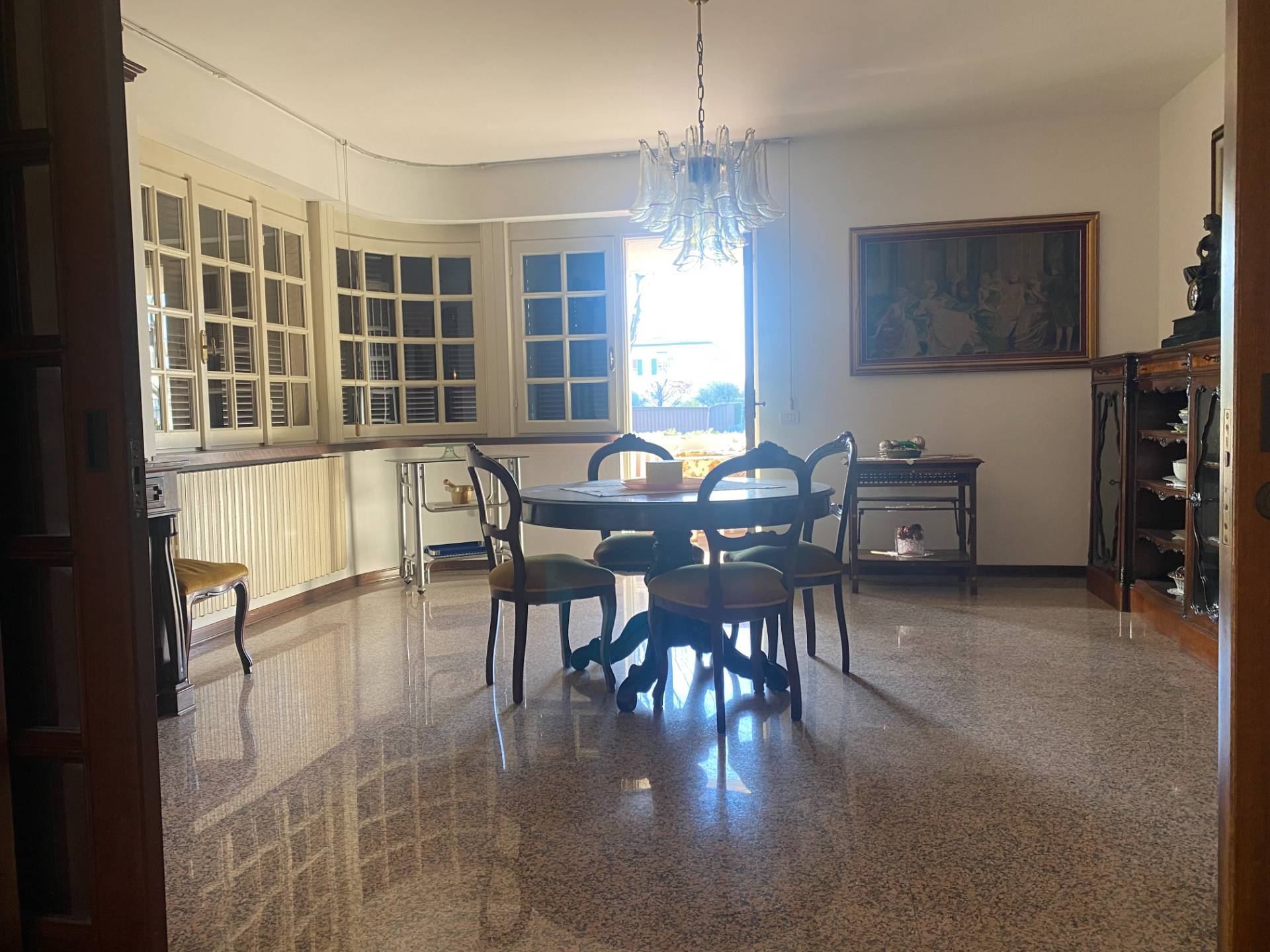 Villa in vendita a Palazzolo sull'Oglio