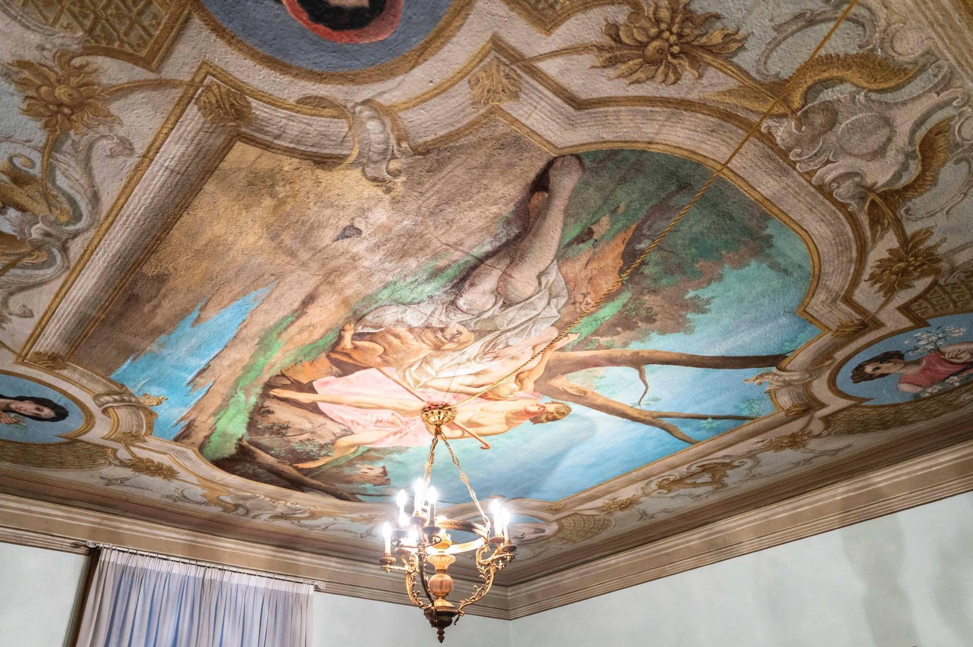 Villa in vendita a Villa d'Alm