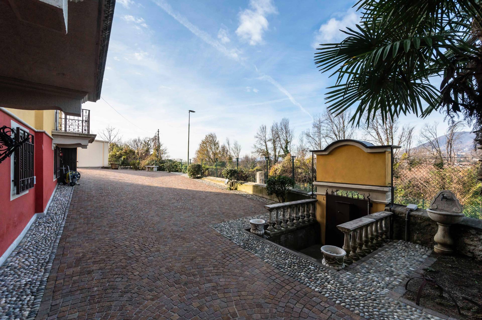 Villa in vendita a Villa d'Alm