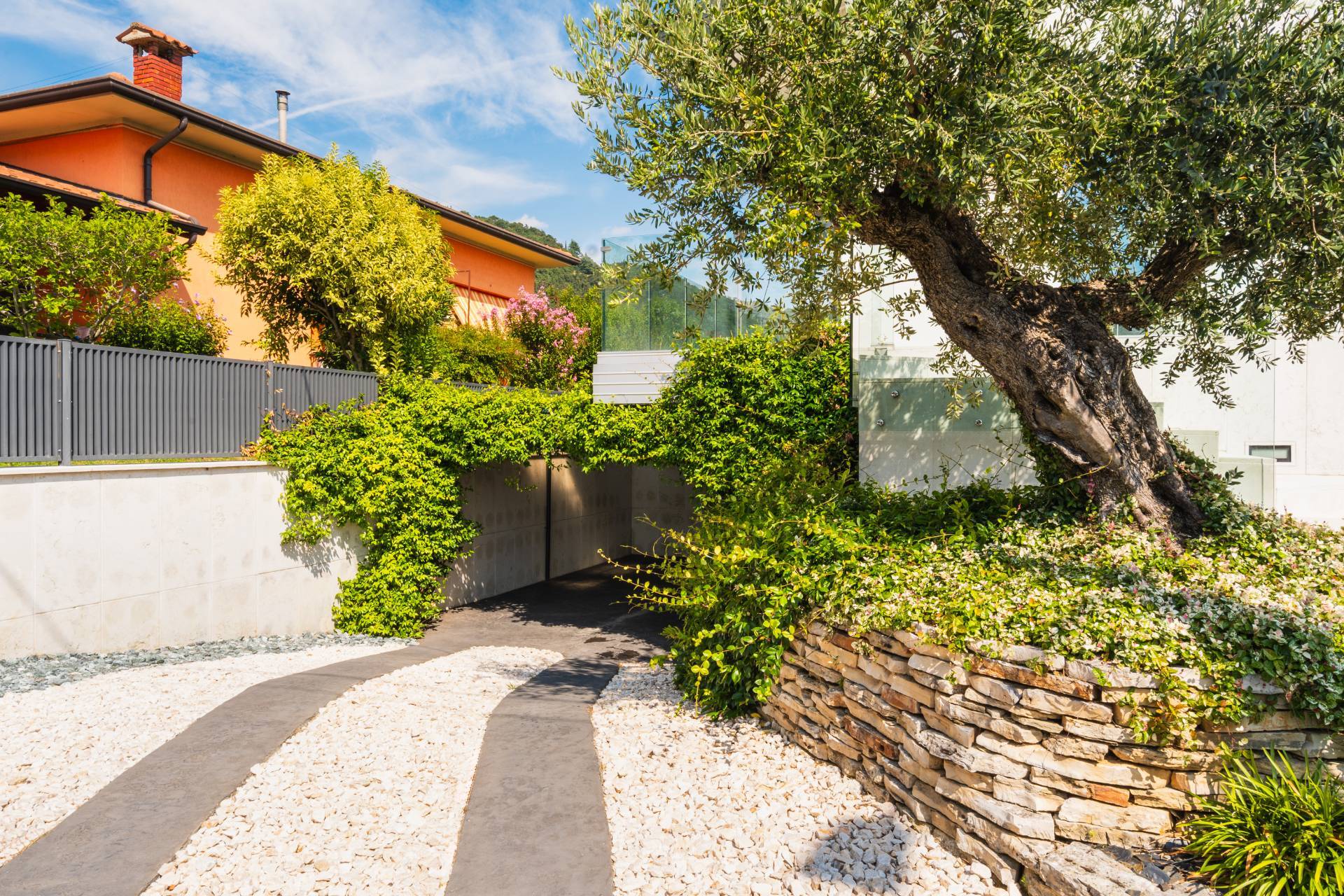 Villa in vendita a Cologne