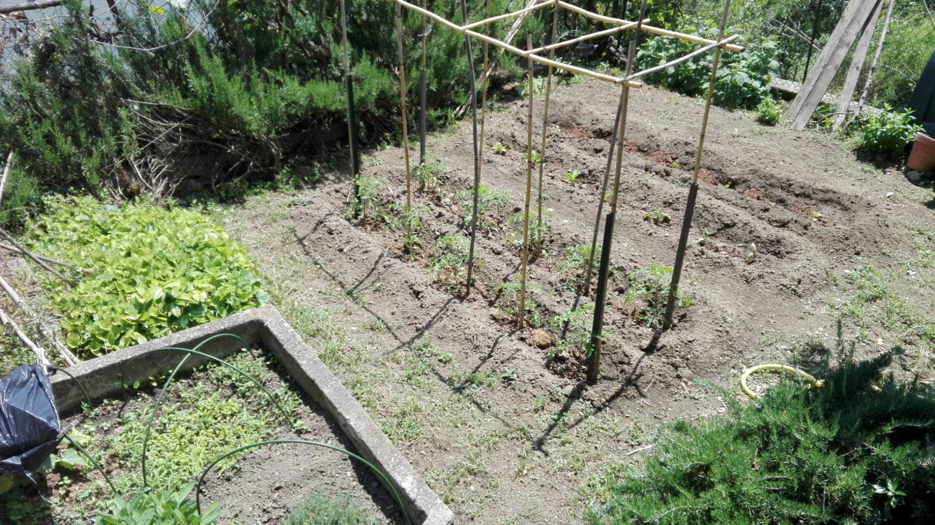 Villette a schiera in vendita a Dego, Piano