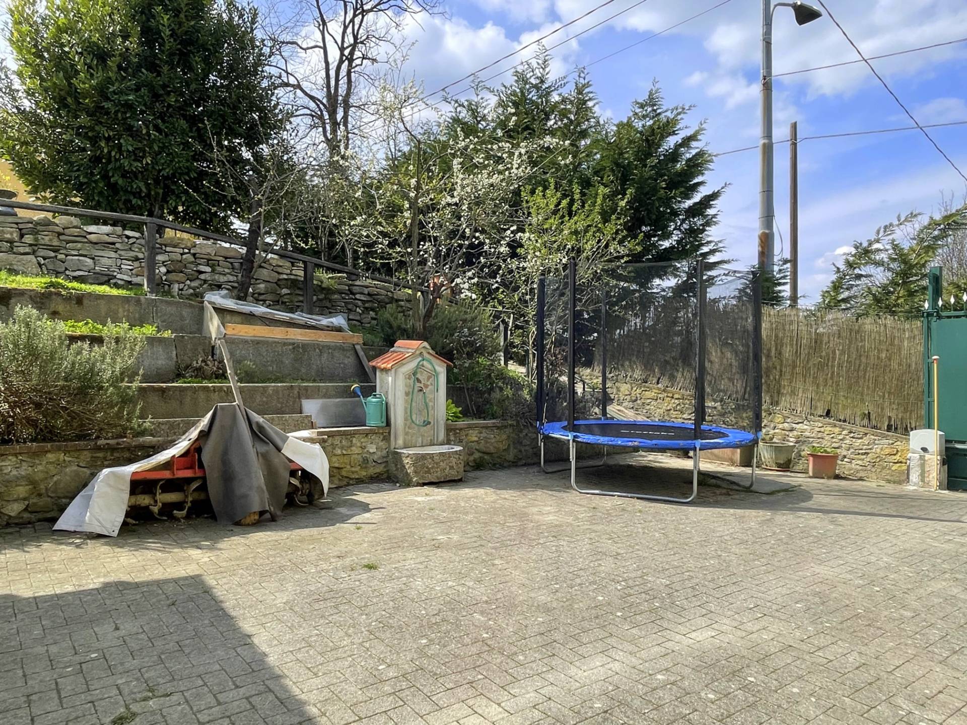 Casa singola in vendita a Piana Crixia, Villa