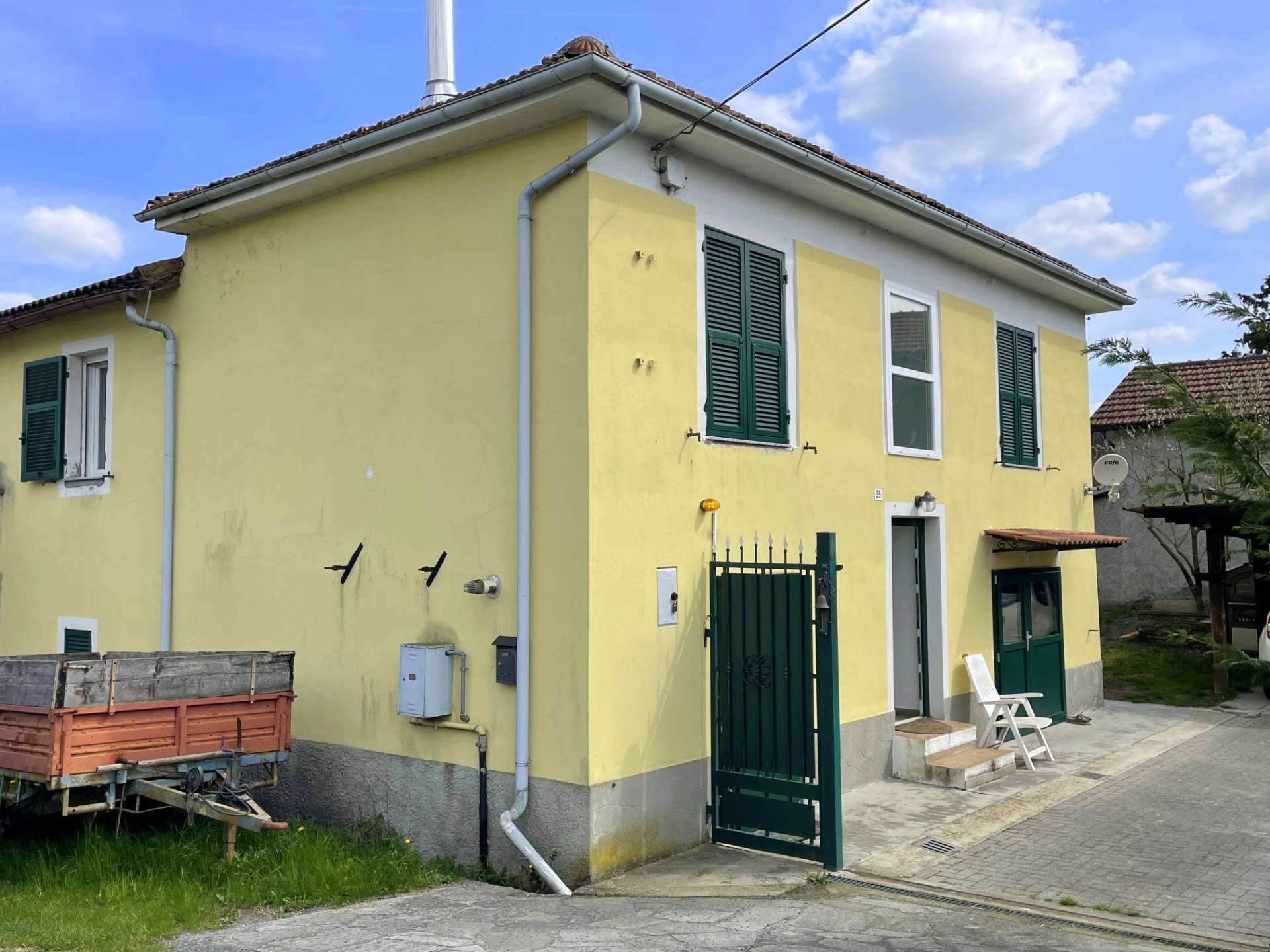 Casa singola in vendita a Piana Crixia, Villa