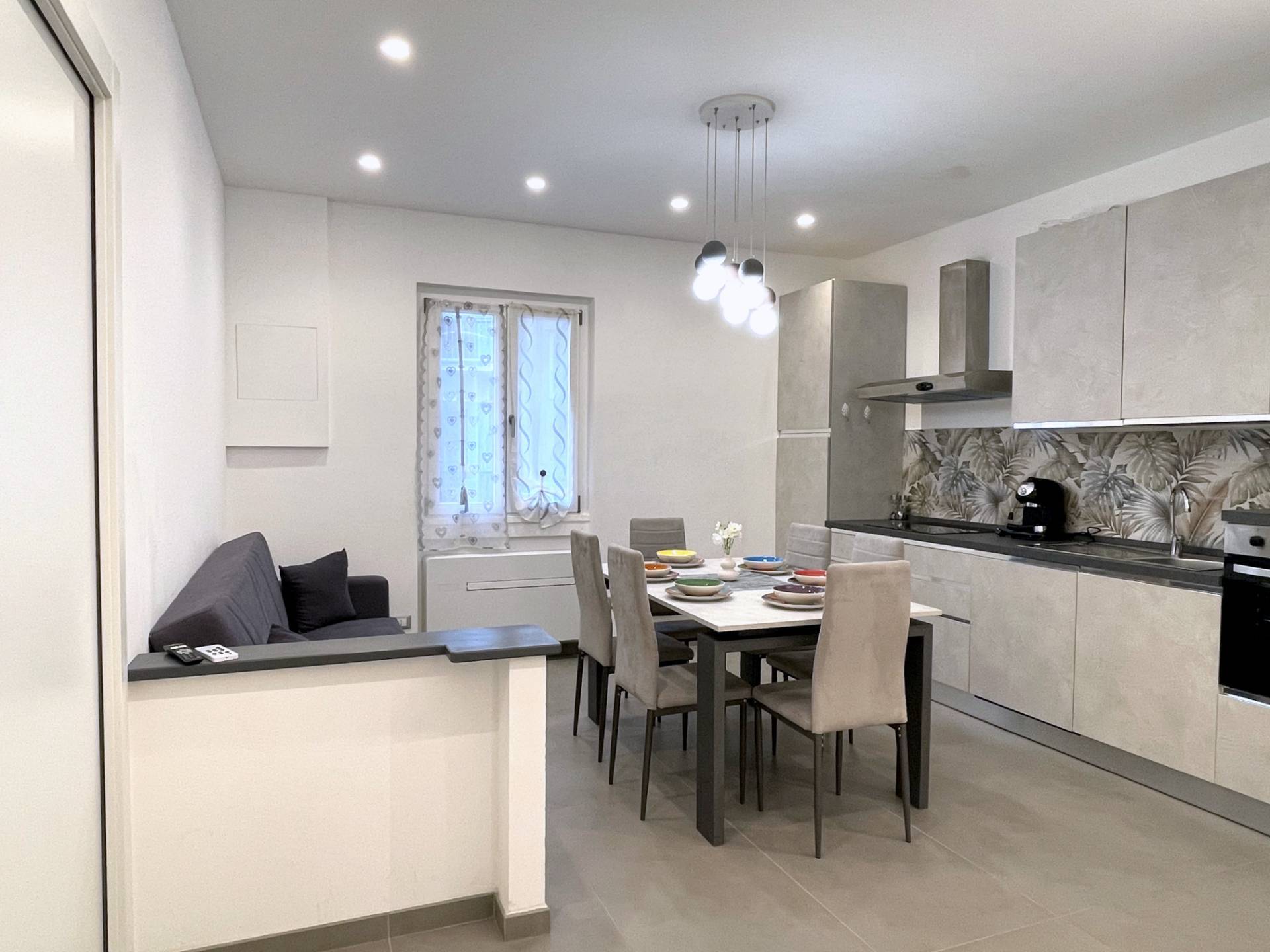 Appartamento in vendita a Savona, S. Rita