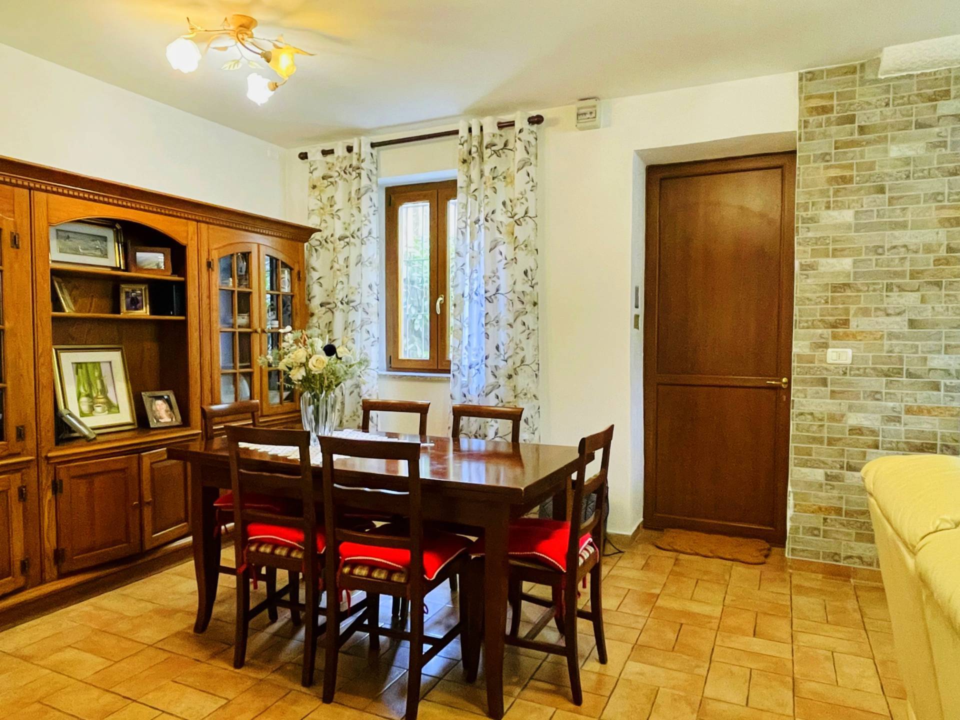 Villa in vendita a Millesimo