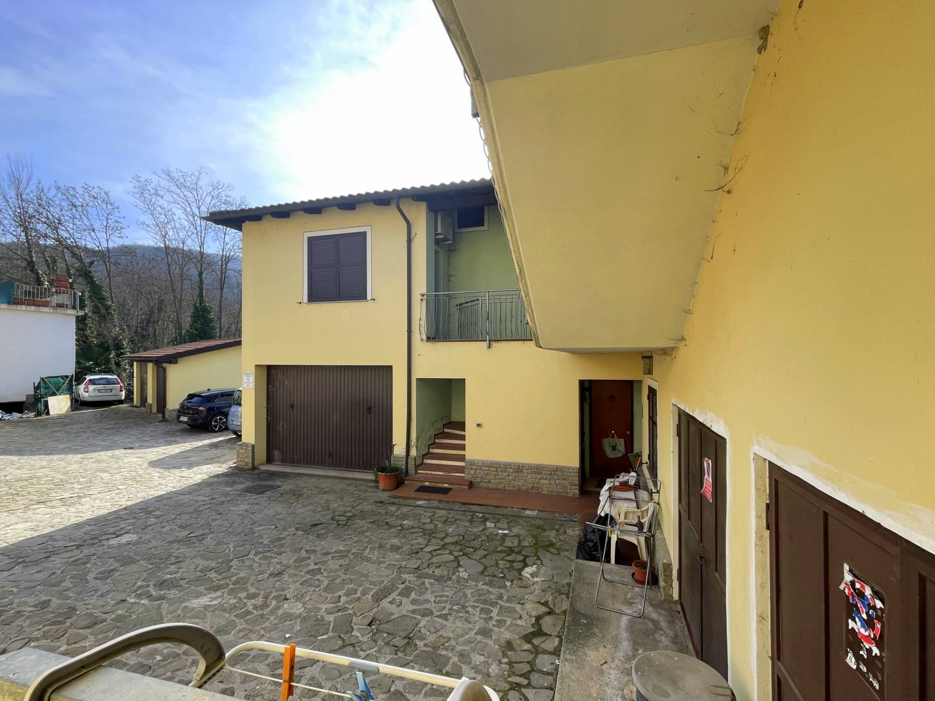 Appartamento in vendita a Cairo Montenotte, Rocchetta