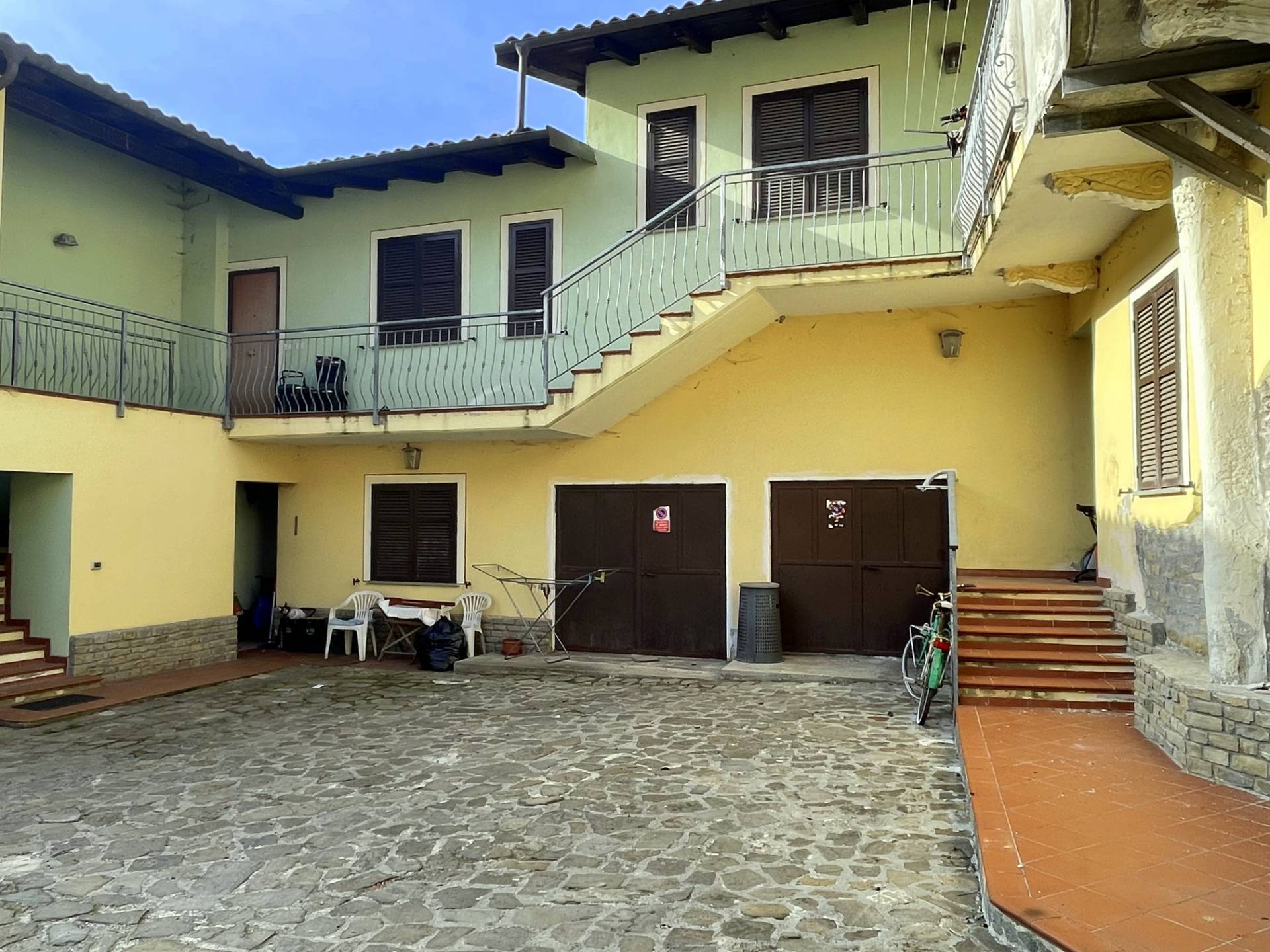 Appartamento in vendita a Cairo Montenotte, Rocchetta