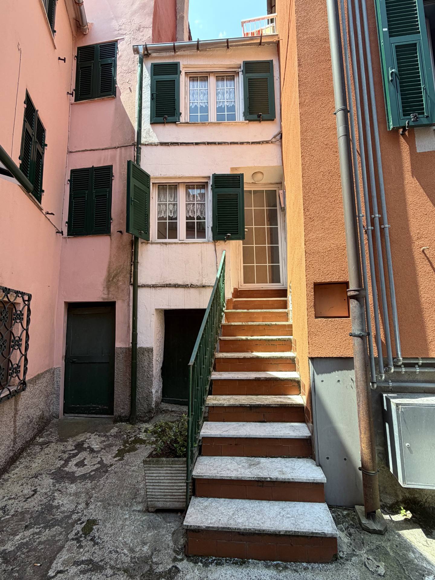 Villette a schiera in vendita a Quiliano, Cadibona