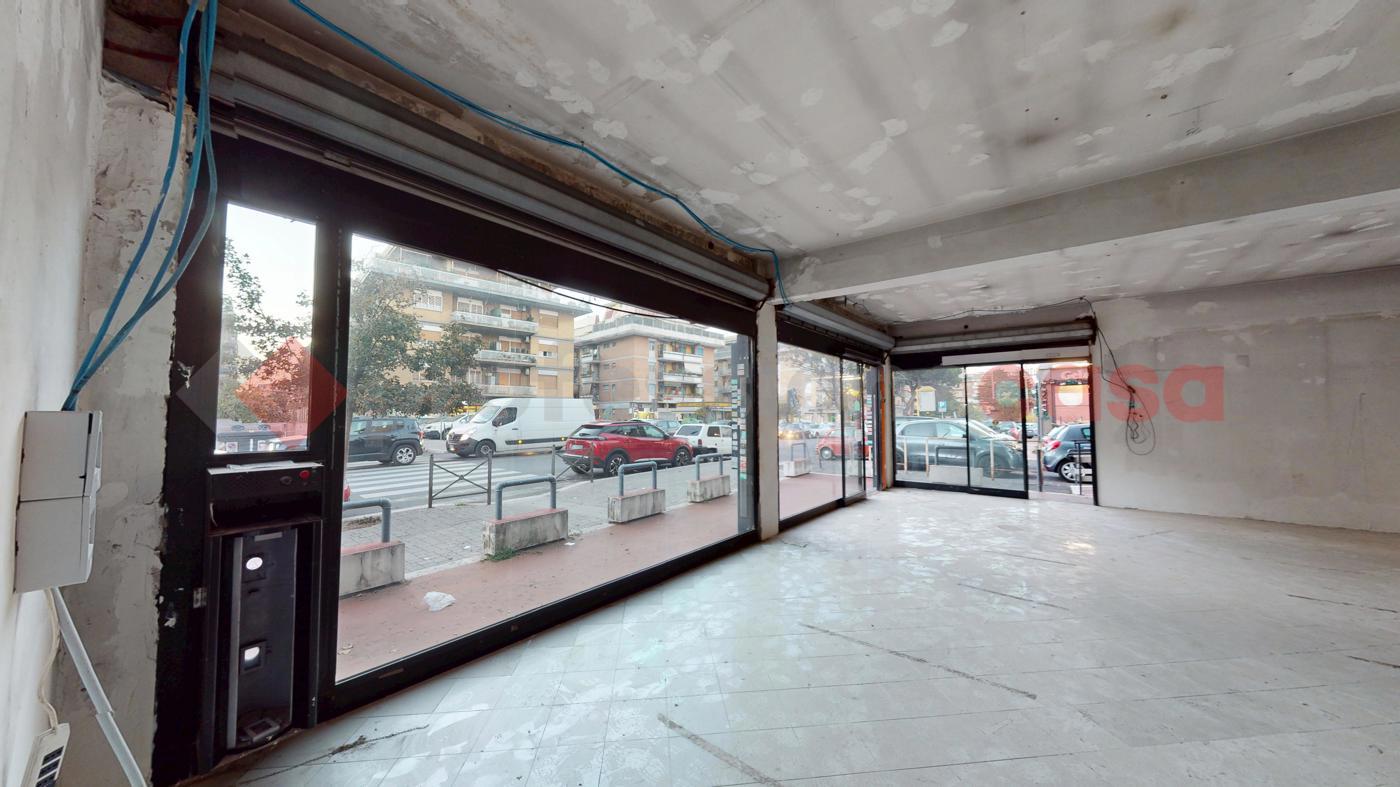 Negozio in vendita a Roma