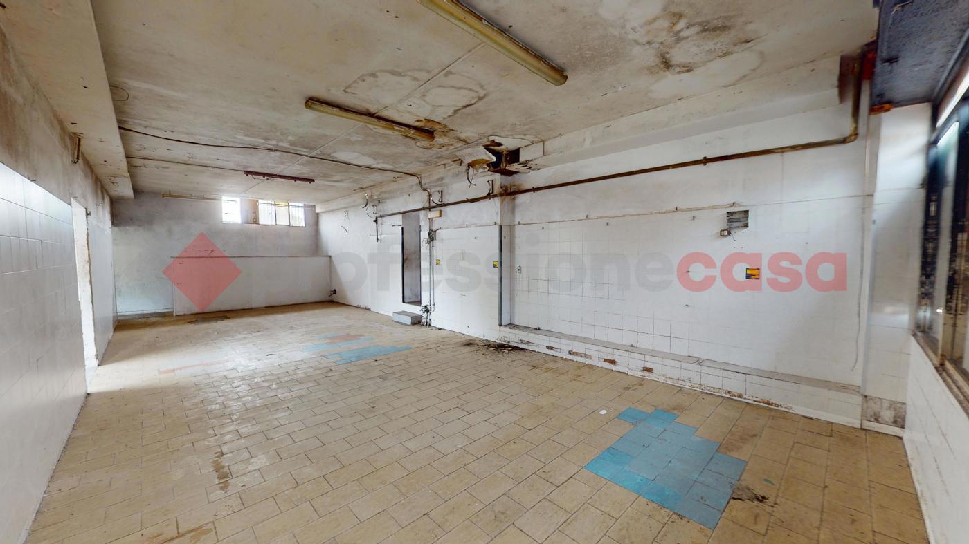 Negozio in vendita a Roma