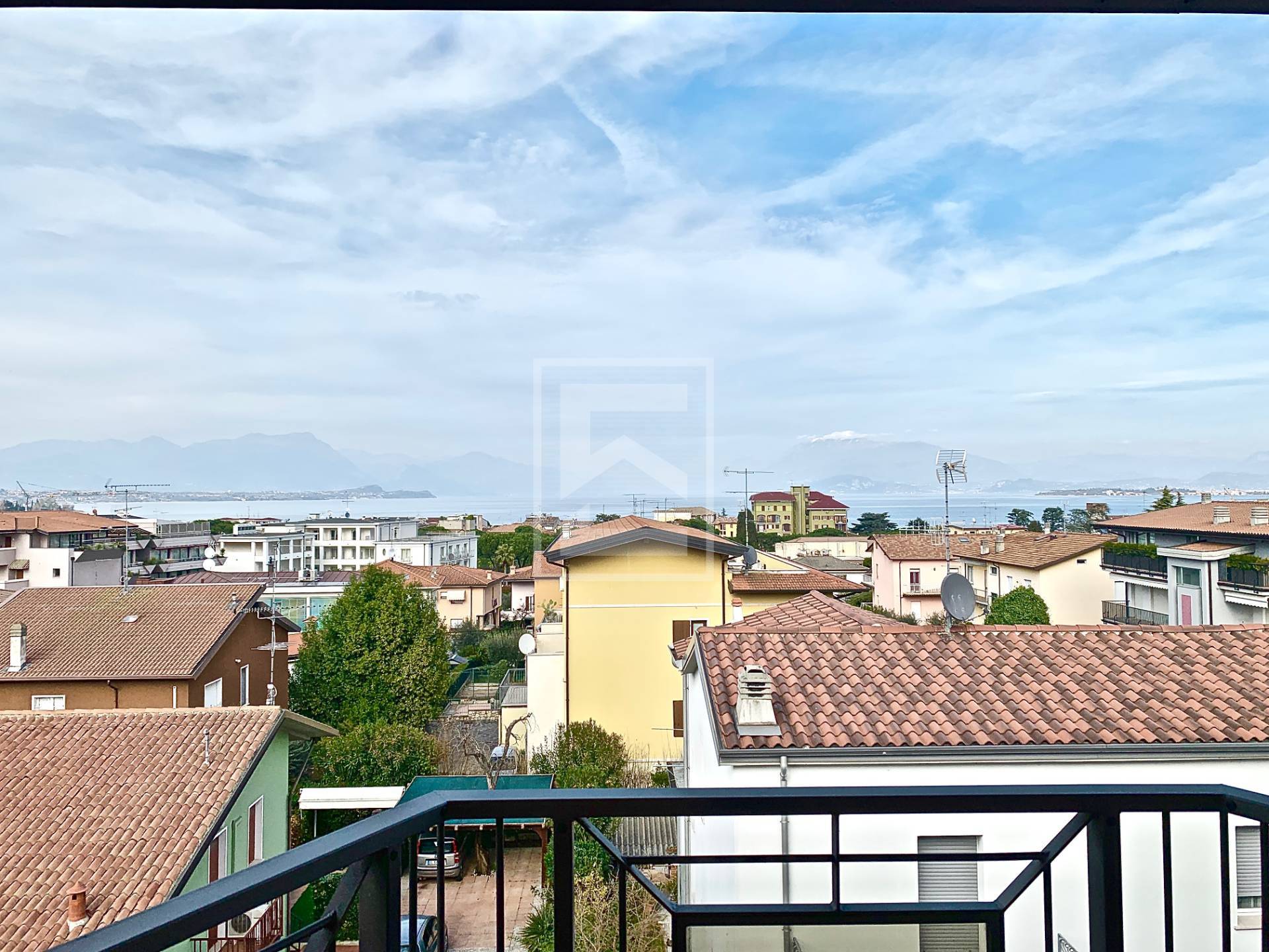 Attico/Mansarda in vendita a Desenzano del Garda, Desenzano del Garda