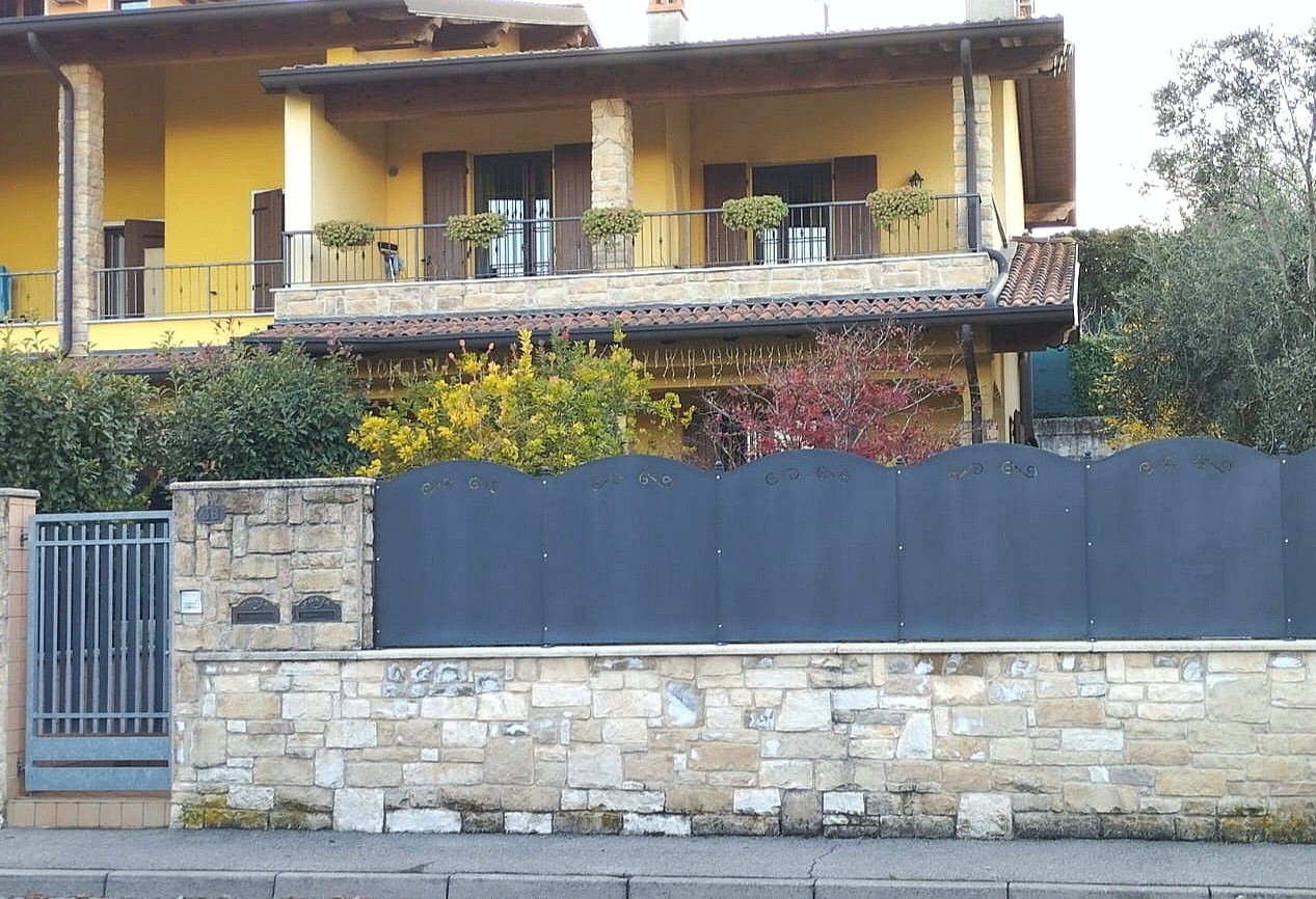 Villa con terrazzo a Desenzano del Garda