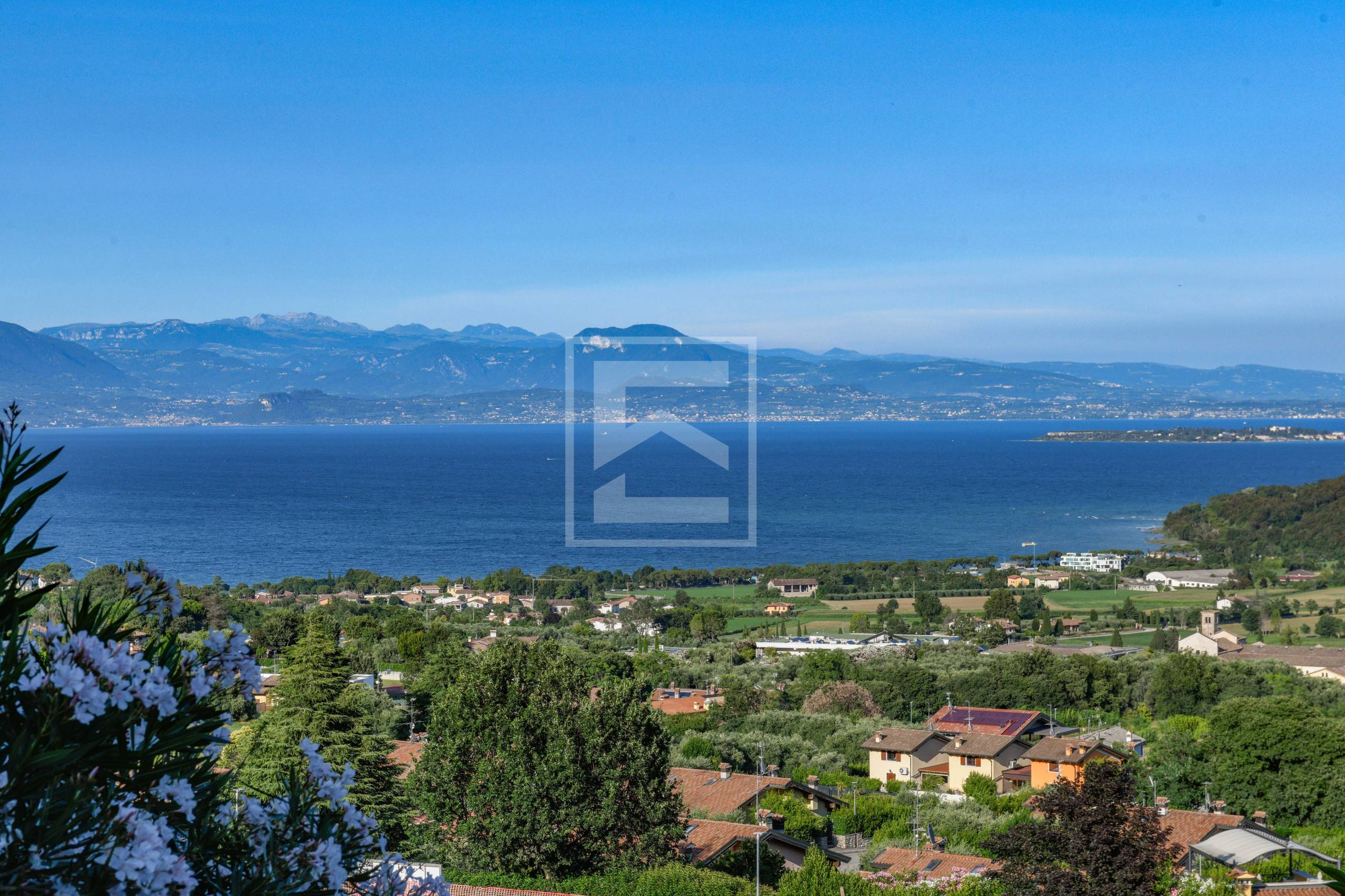 Terreno Edificabile in vendita a Padenghe sul Garda