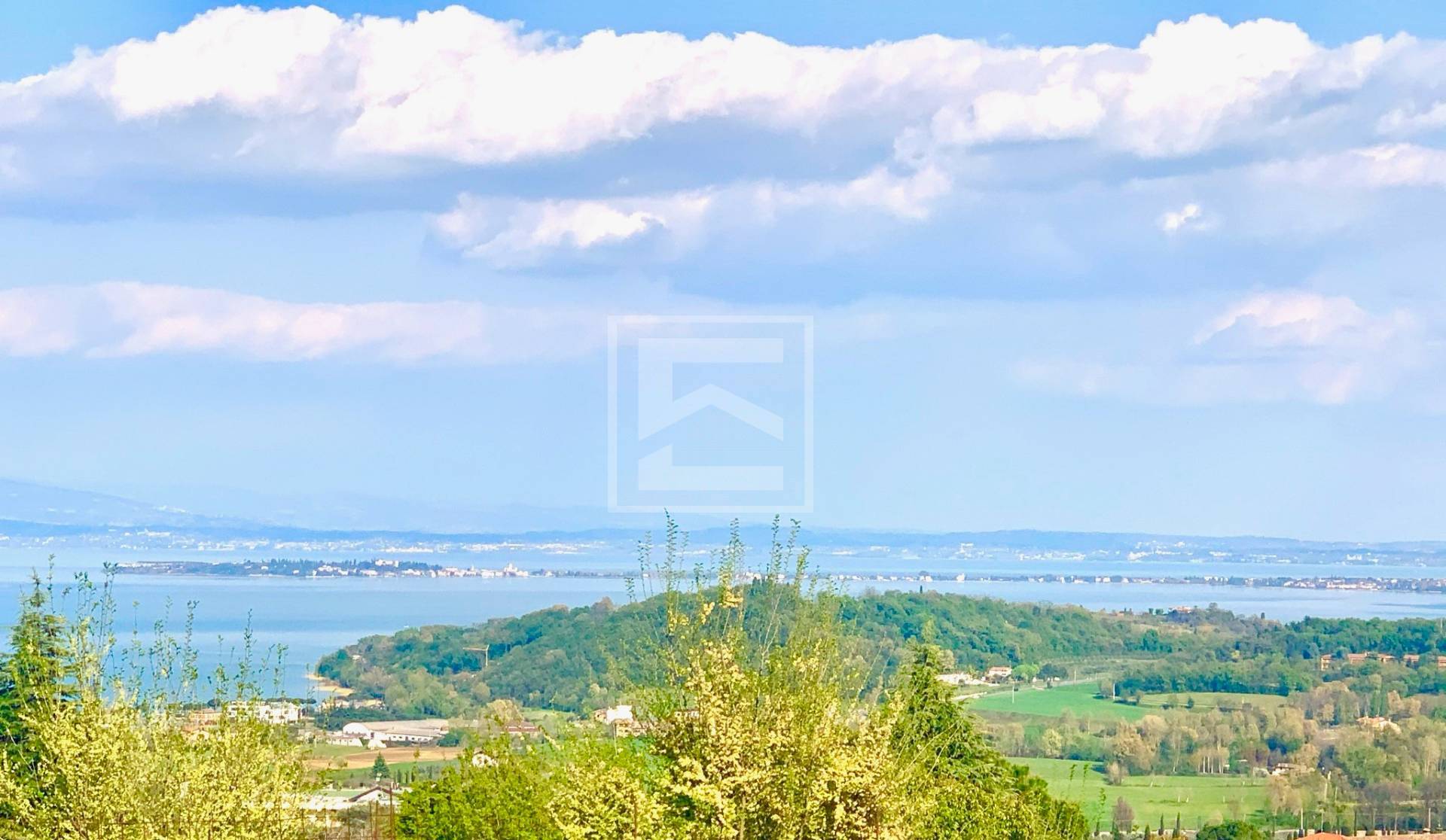 Villa singola in vendita a Padenghe sul Garda