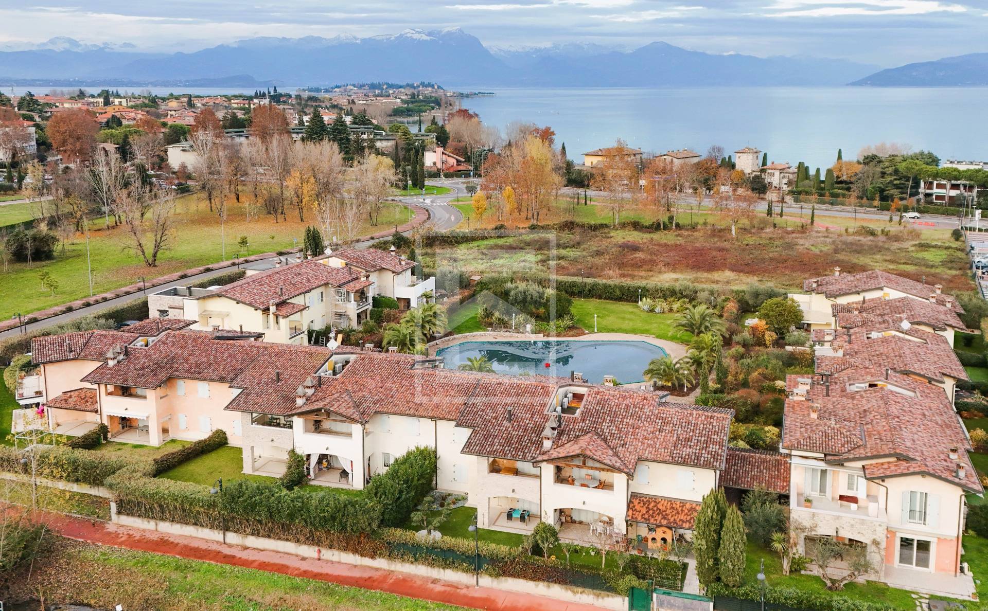 Villa o villino in vendita a Sirmione, Colombare