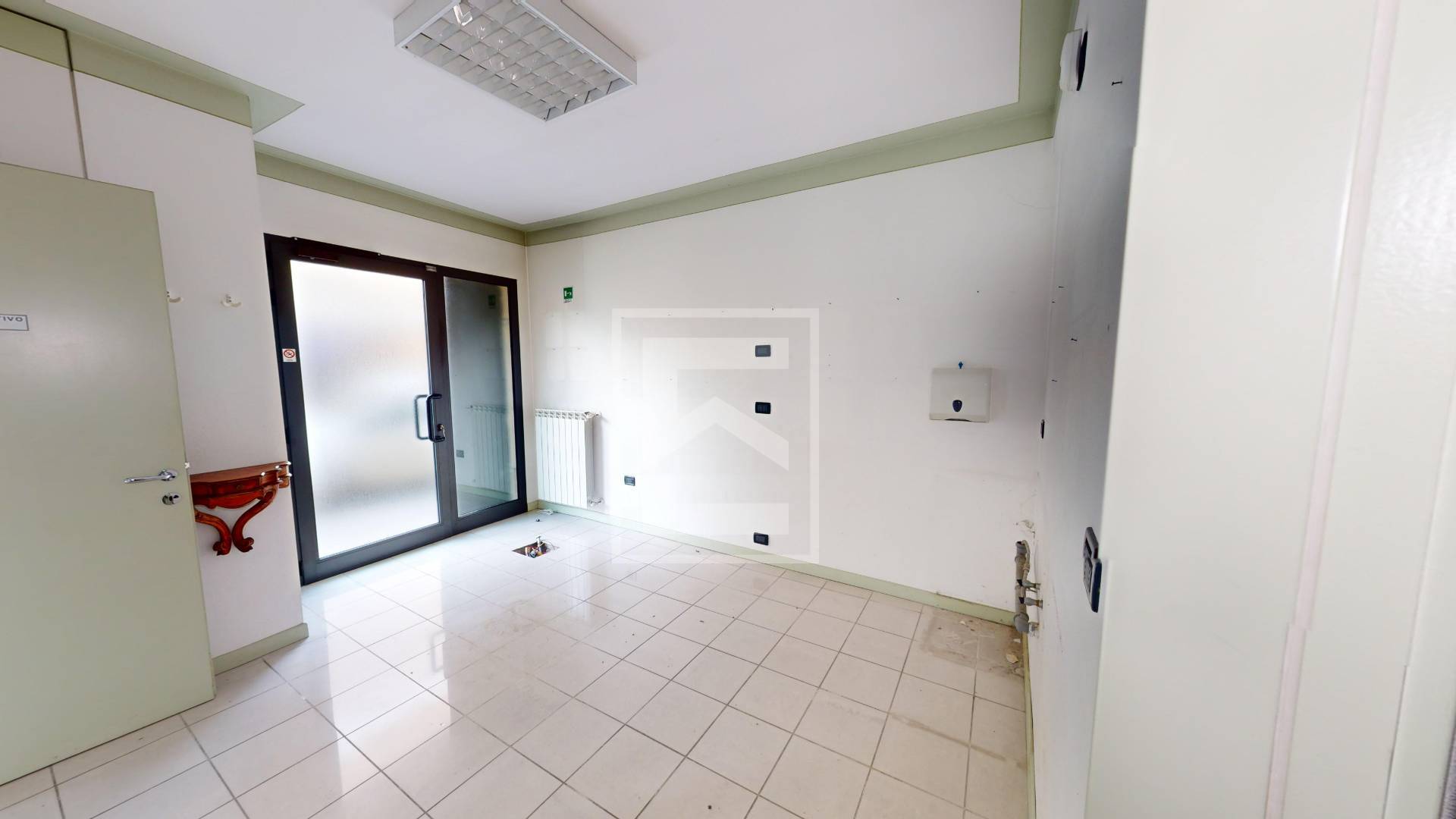 Locale Commerciale in vendita a Gavardo