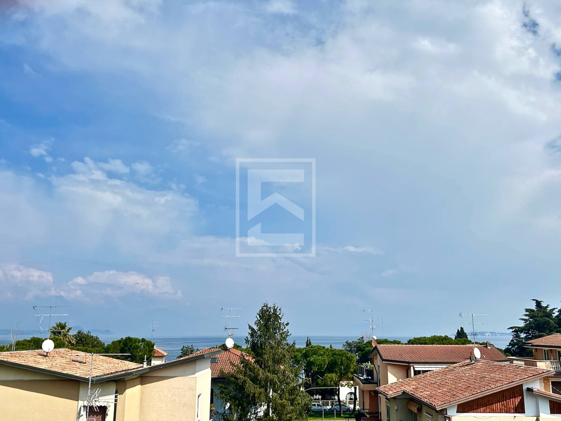 Attico/Mansarda in vendita a Desenzano del Garda, Desenzano del Garda