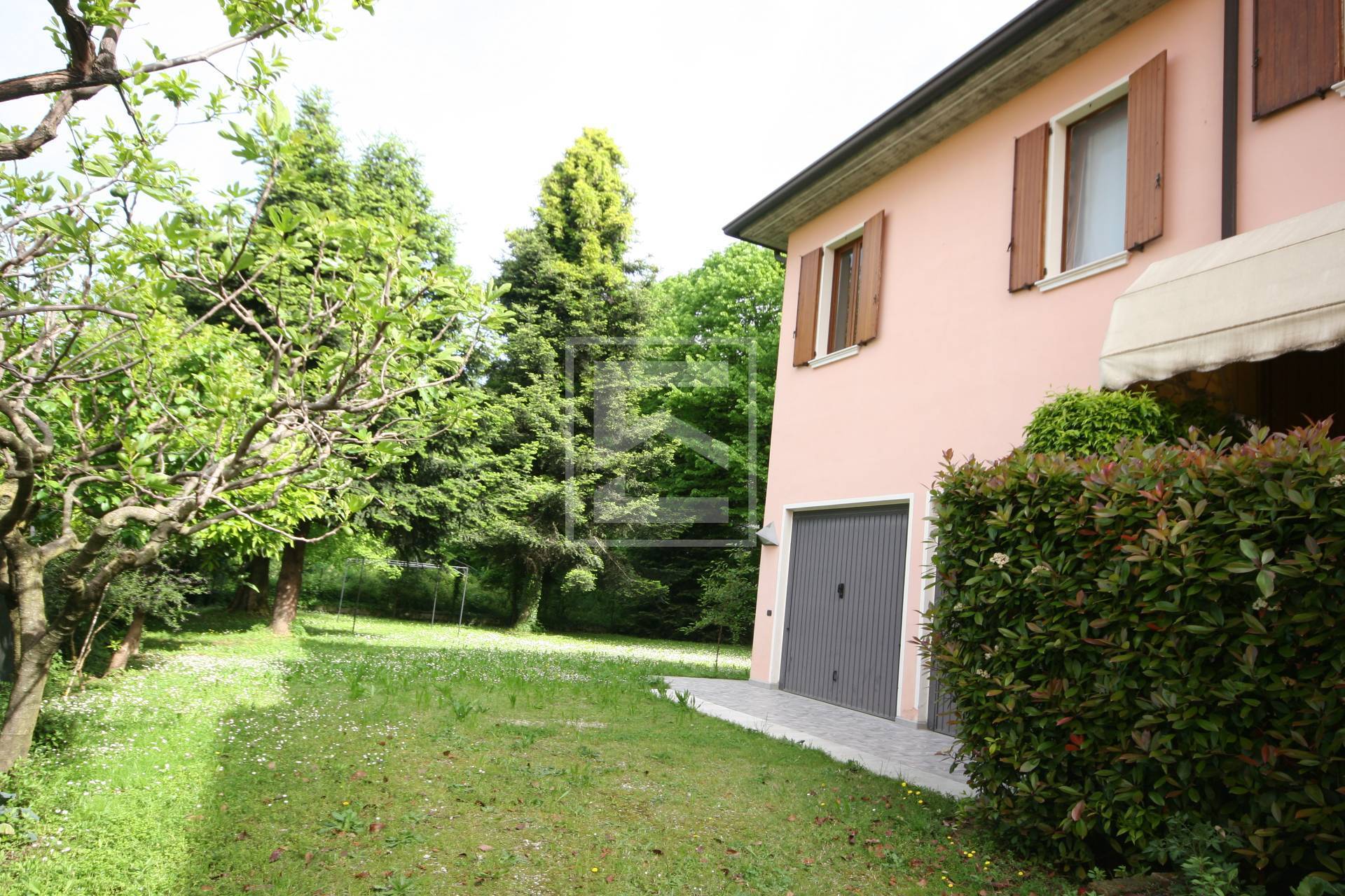 Villa singola in vendita a Prevalle