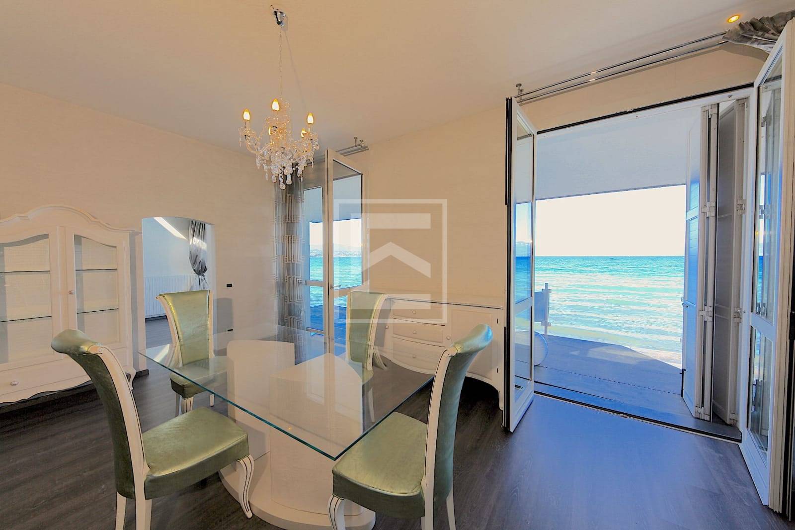 Villa singola in vendita a Desenzano del Garda, Desenzano del Garda