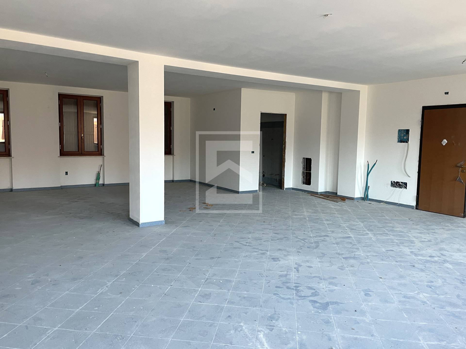 Ufficio in vendita a Toscolano-Maderno