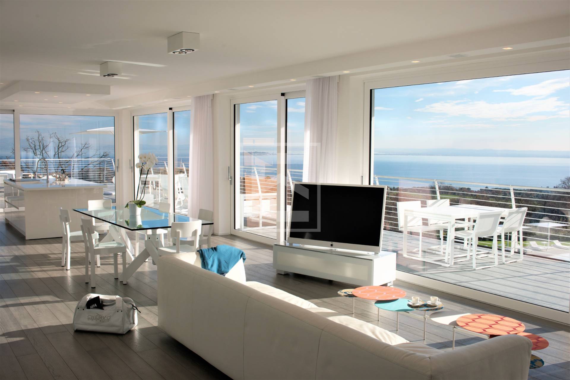 Appartamento in vendita a Padenghe sul Garda