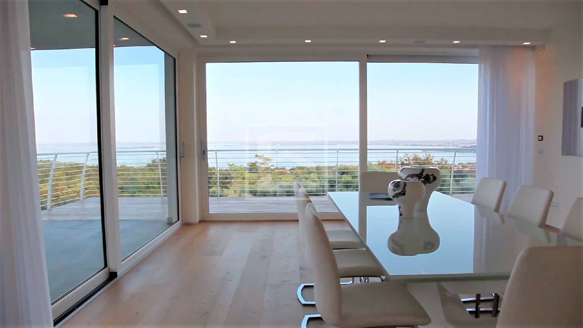 Appartamento in vendita a Padenghe sul Garda