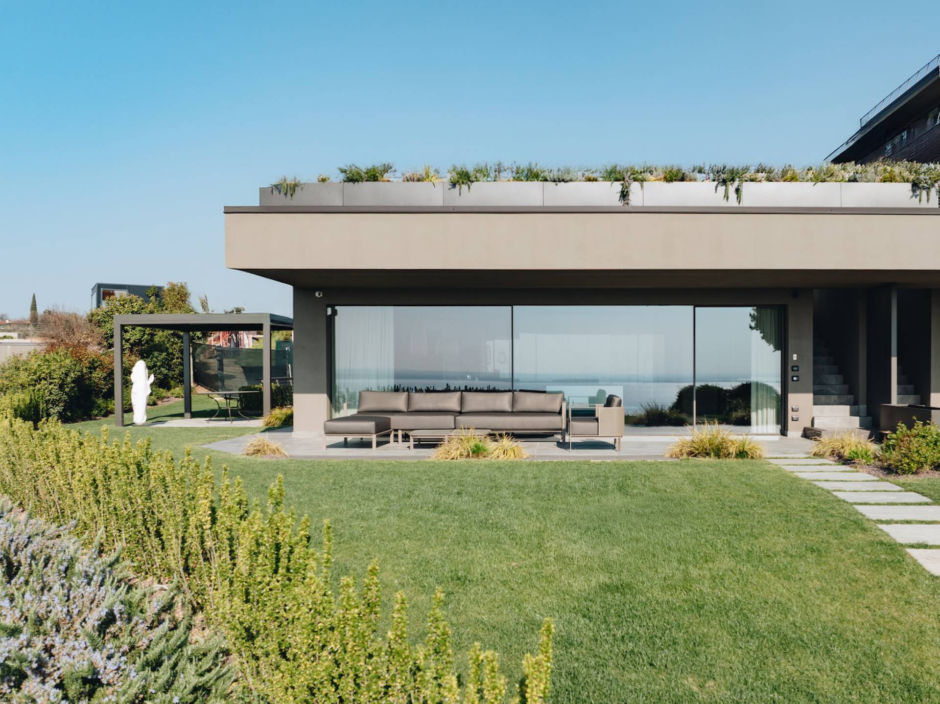 Villa singola in vendita a Padenghe sul Garda