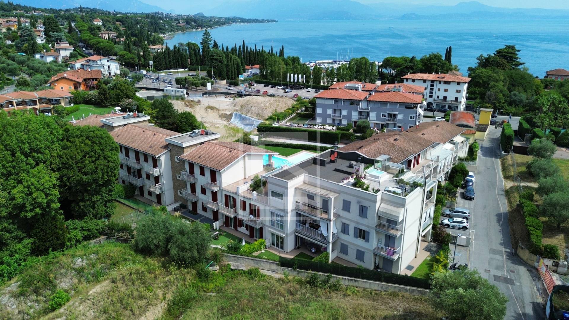 Appartamento in vendita a Padenghe sul Garda