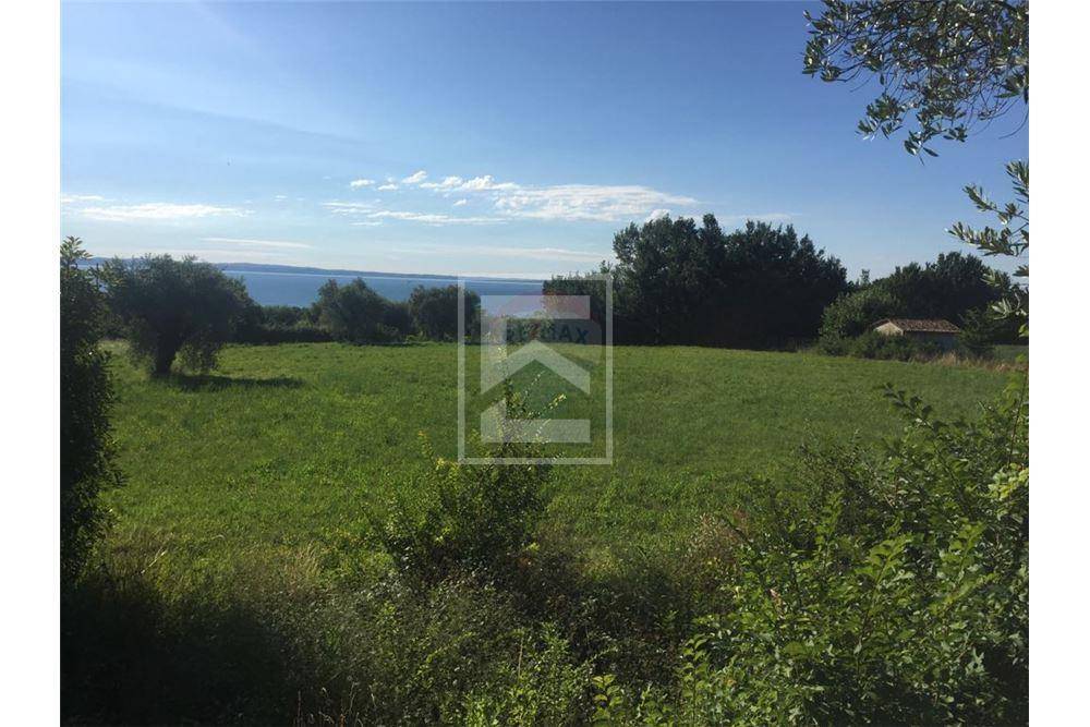 Terreno in vendita a Manerba del Garda