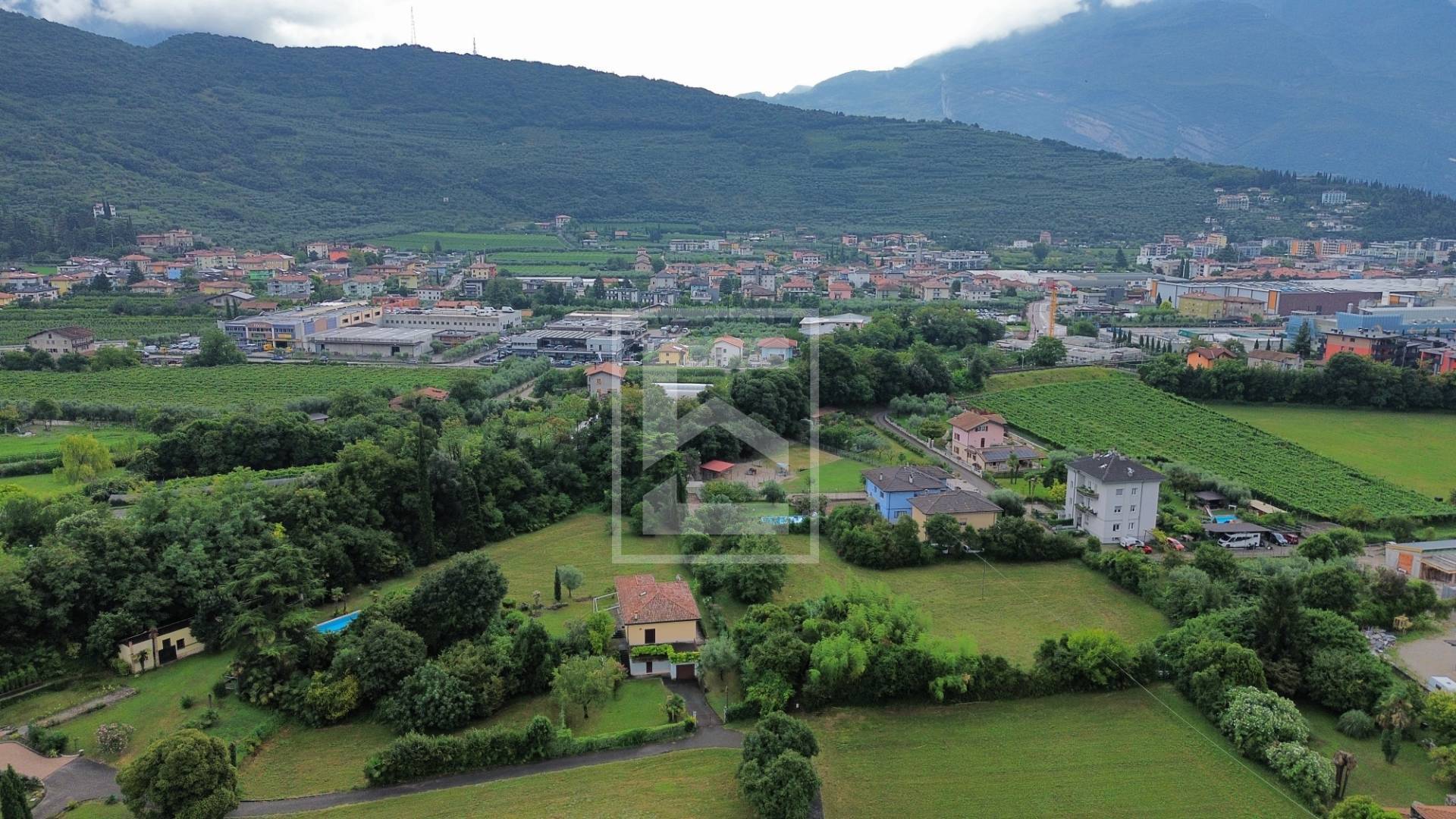 Casa Indipendente in vendita a Riva del Garda