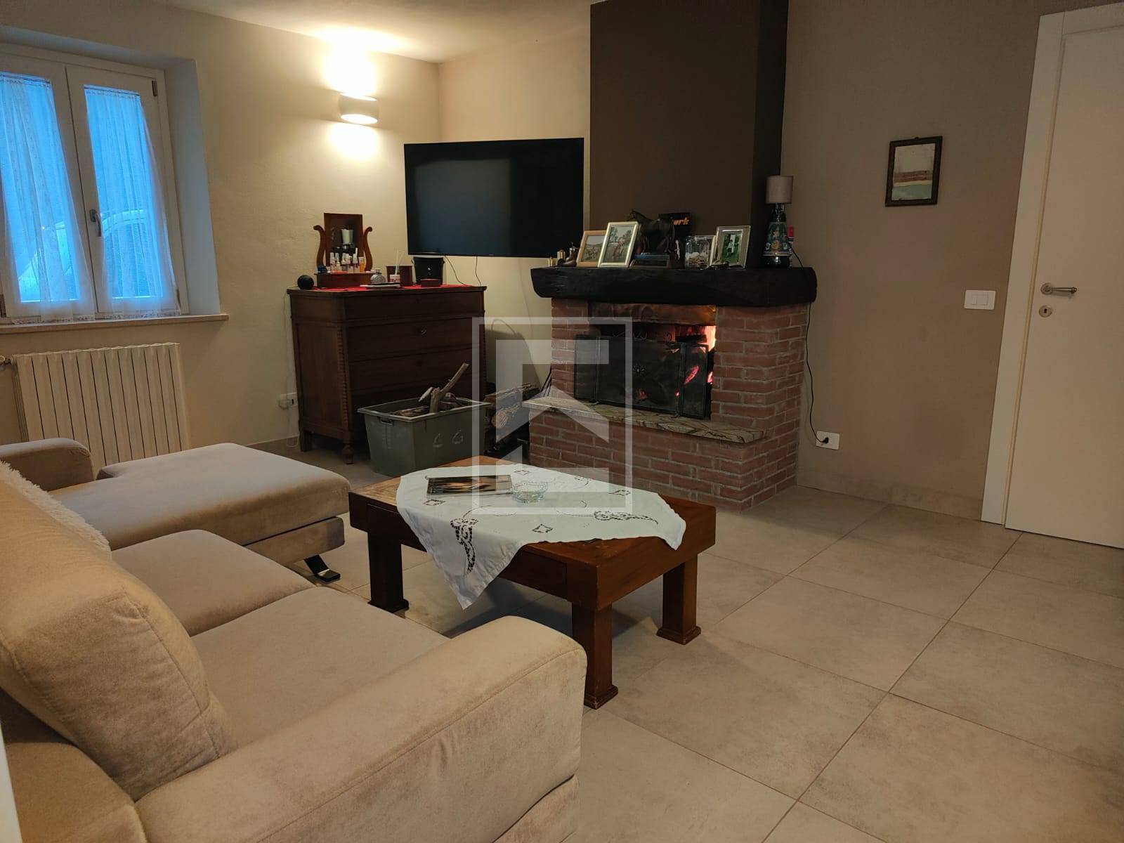 Casa Indipendente in vendita a Mont Beccaria