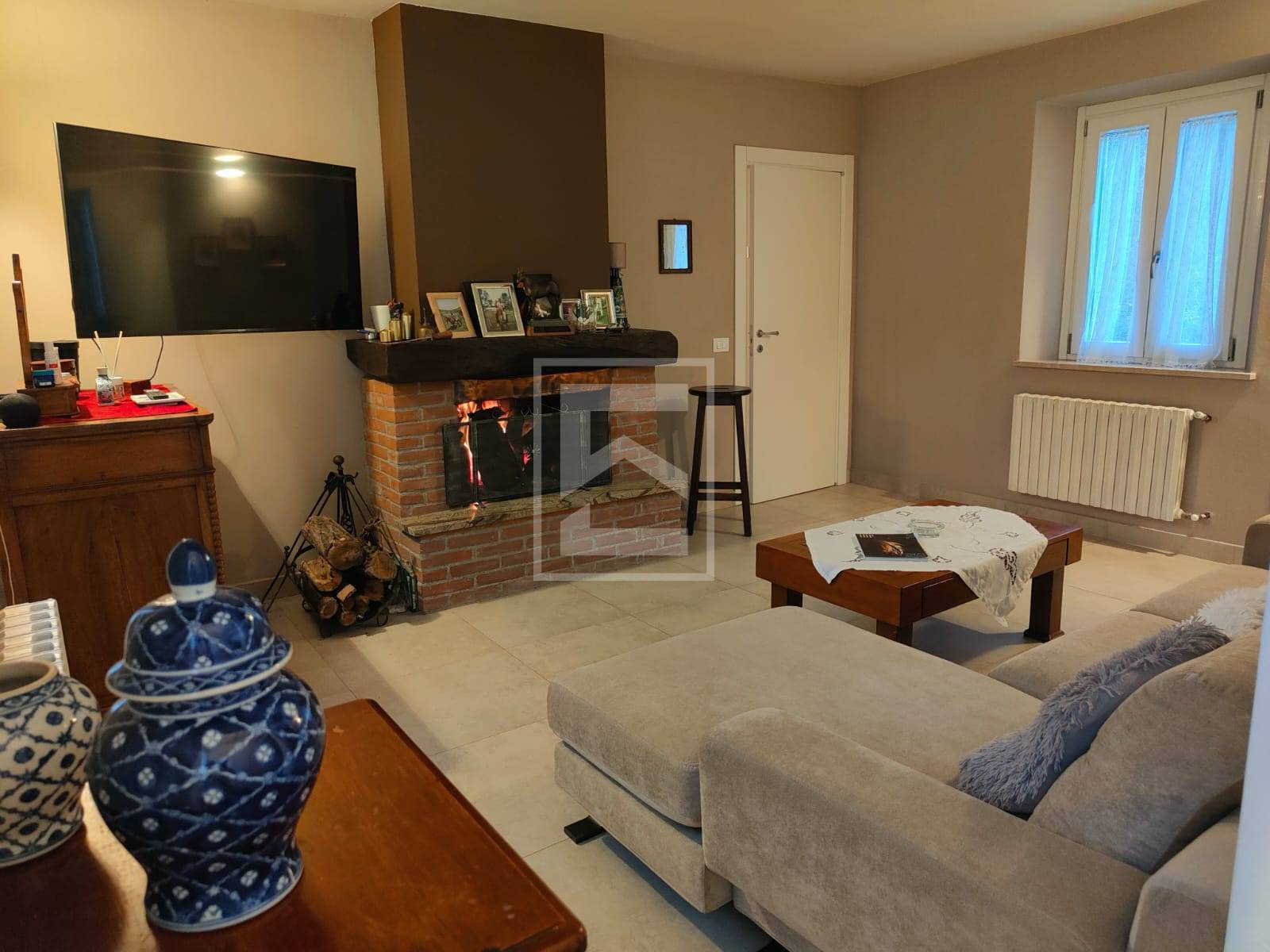 Casa Indipendente in vendita a Mont Beccaria