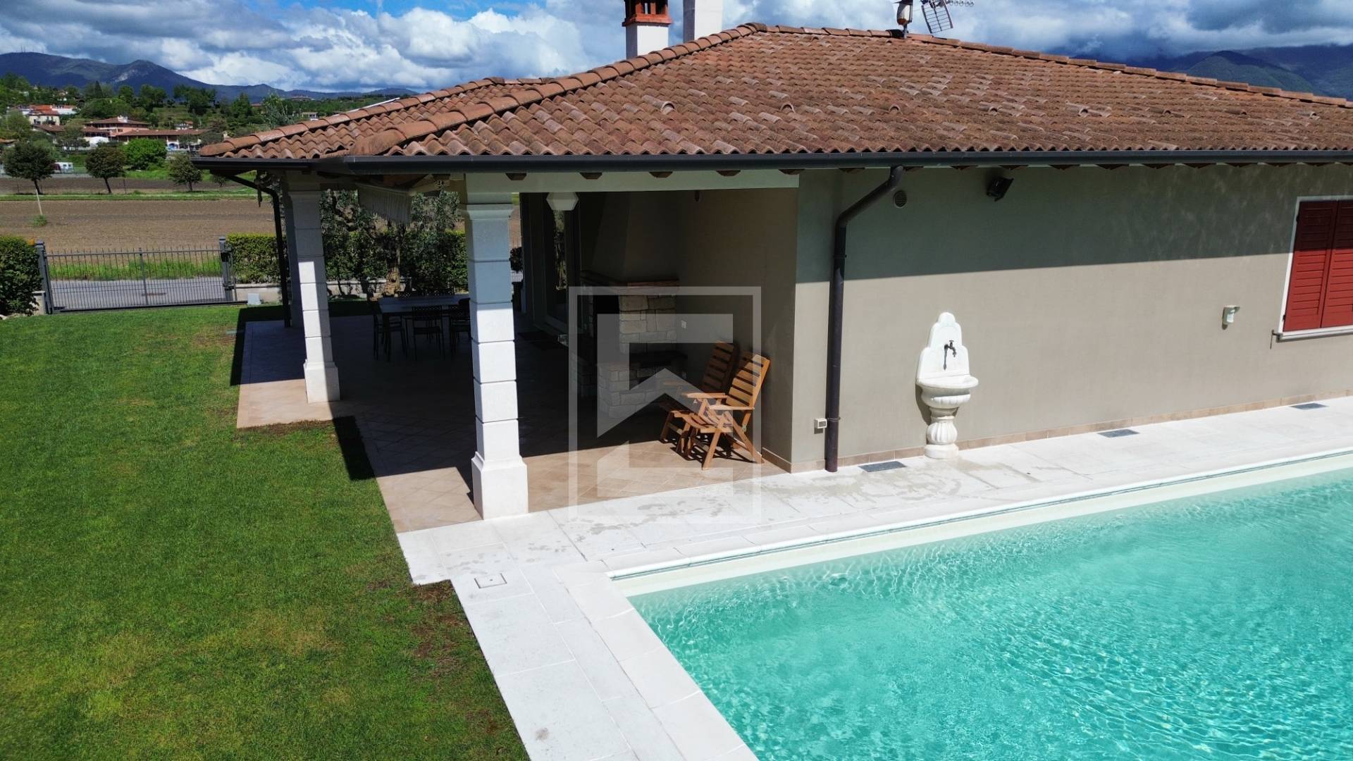 Villa singola in vendita a Manerba del Garda, Pieve