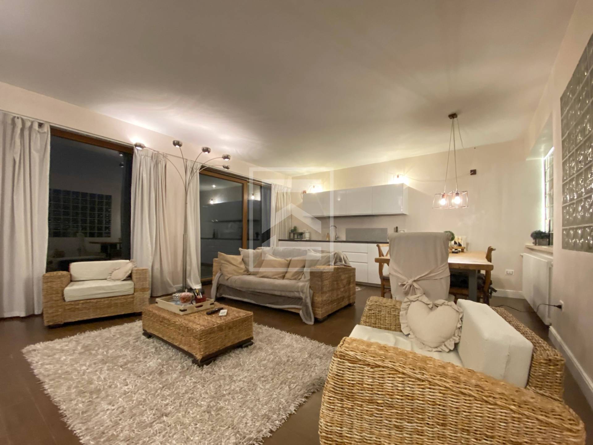 Appartamento in vendita a Desenzano del Garda, Rivoltella del Garda