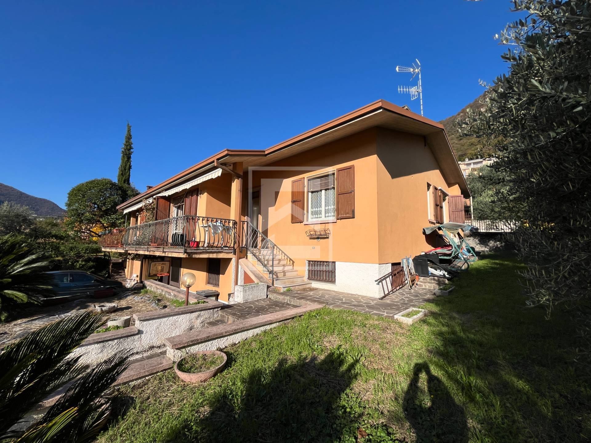 Villetta bifamiliare in vendita a Sal, Renzano