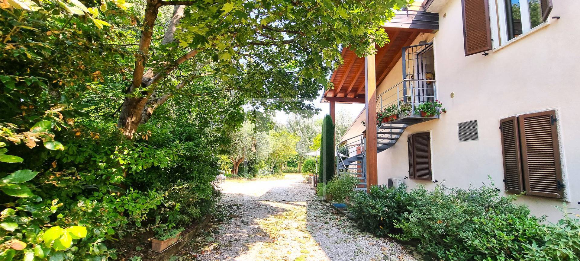 Porzione di casa in vendita a Monzambano