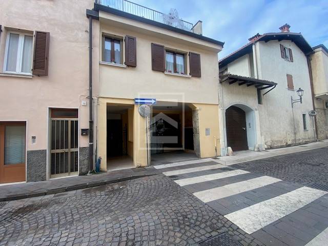 Garage/Box in vendita a Gavardo