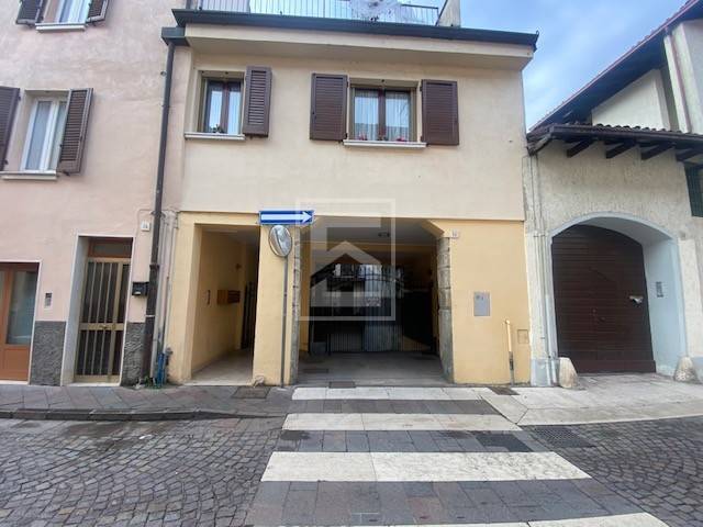 Garage/Box in vendita a Gavardo