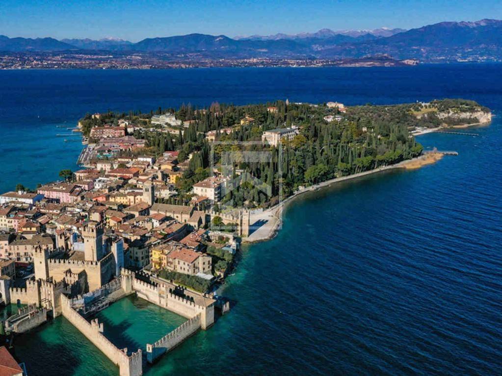 Terreno Edificabile in vendita a Sirmione