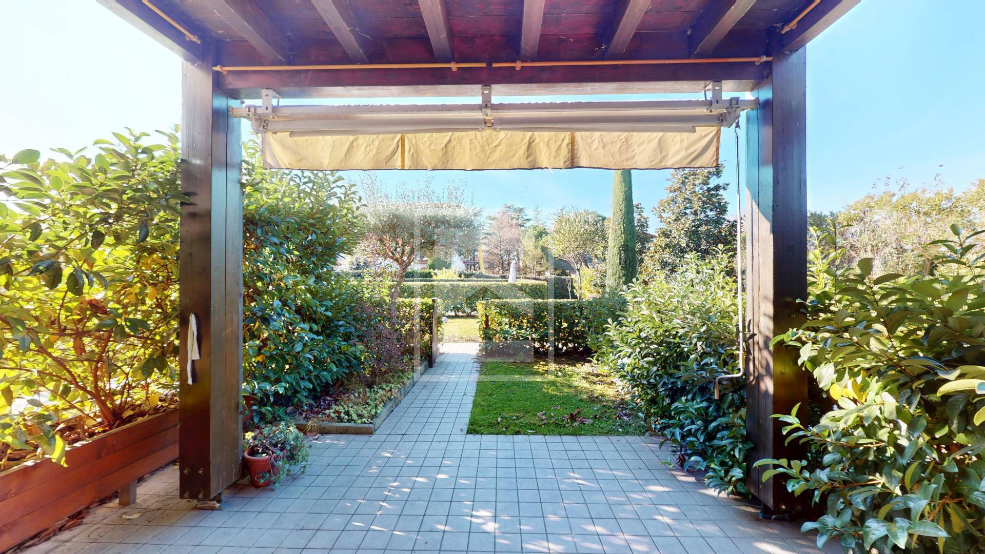 Appartamento in vendita a Peschiera del Garda