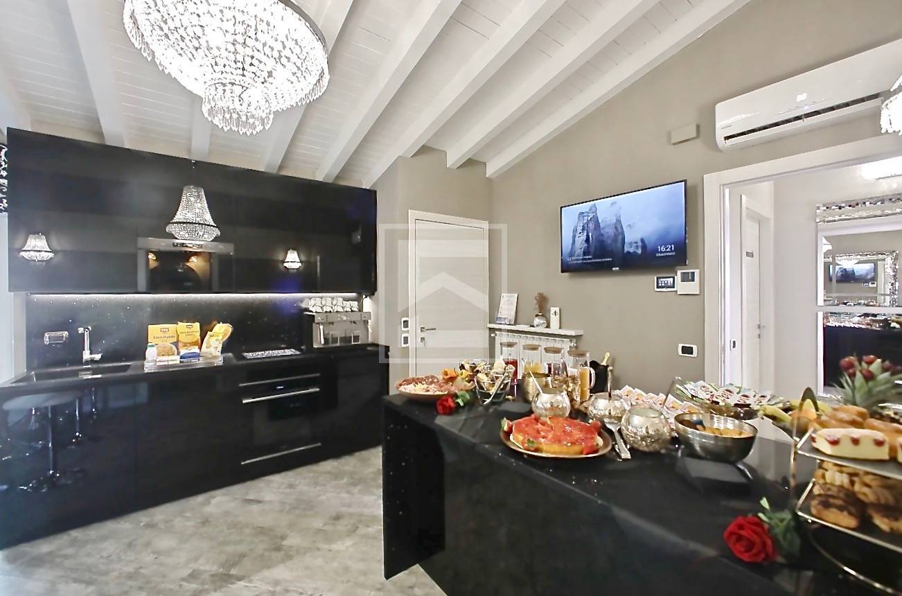 Villa singola in vendita a Desenzano del Garda, Desenzano del Garda