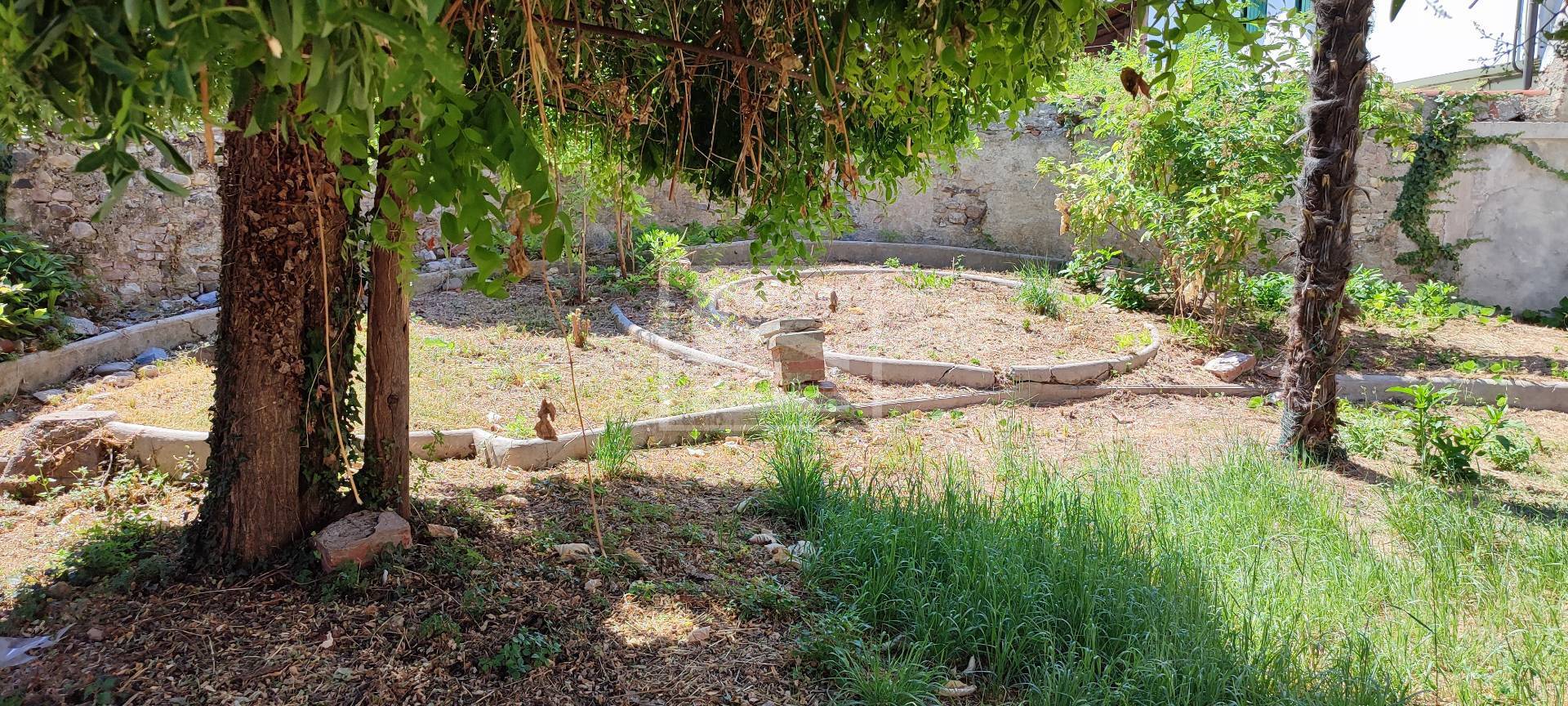 Rustico in vendita a Calvagese della Riviera