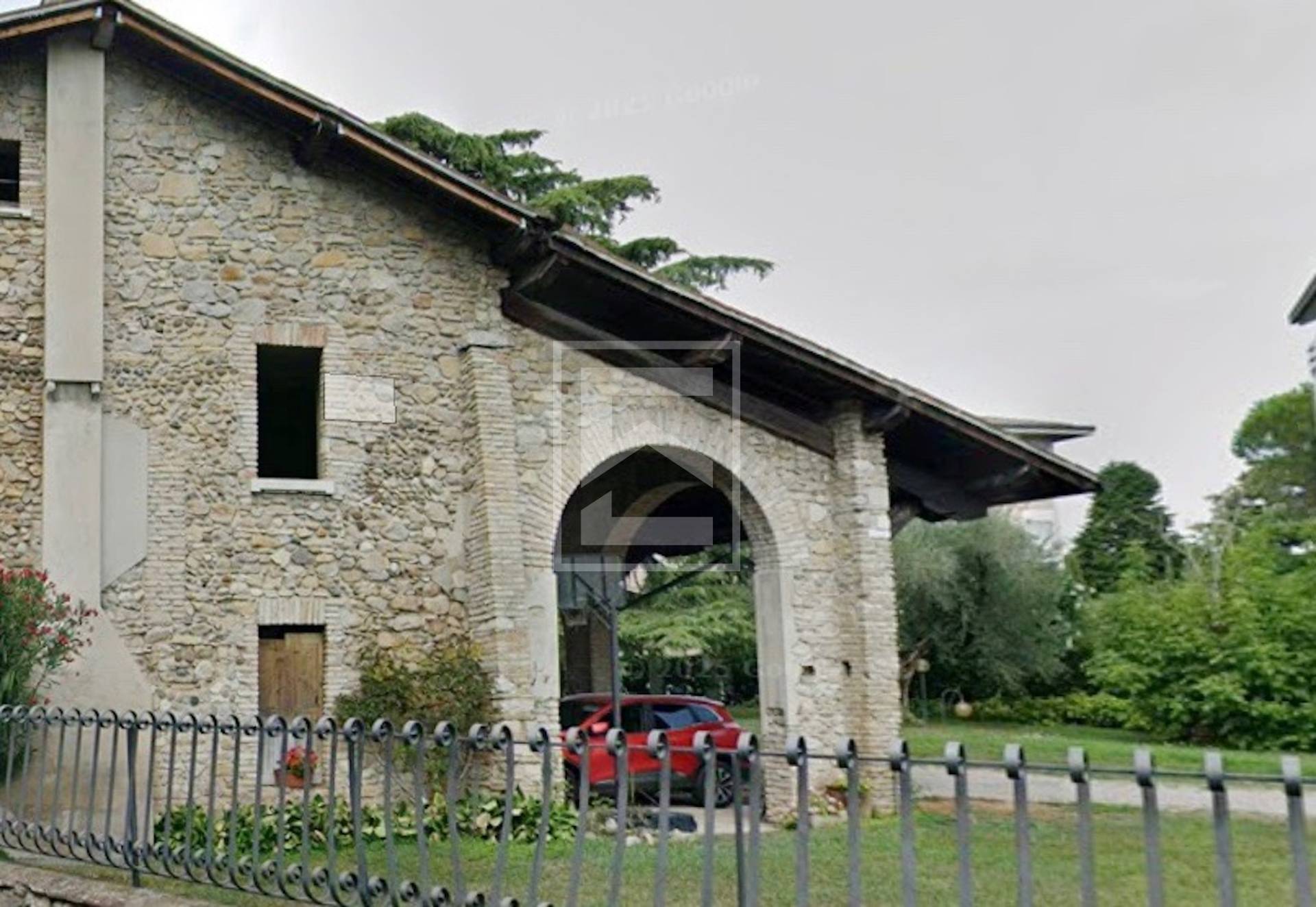 Villa singola in vendita a Desenzano del Garda, Desenzano del Garda