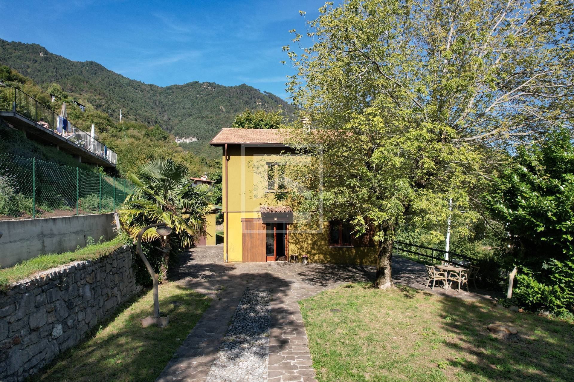 Villa singola in vendita a Tignale